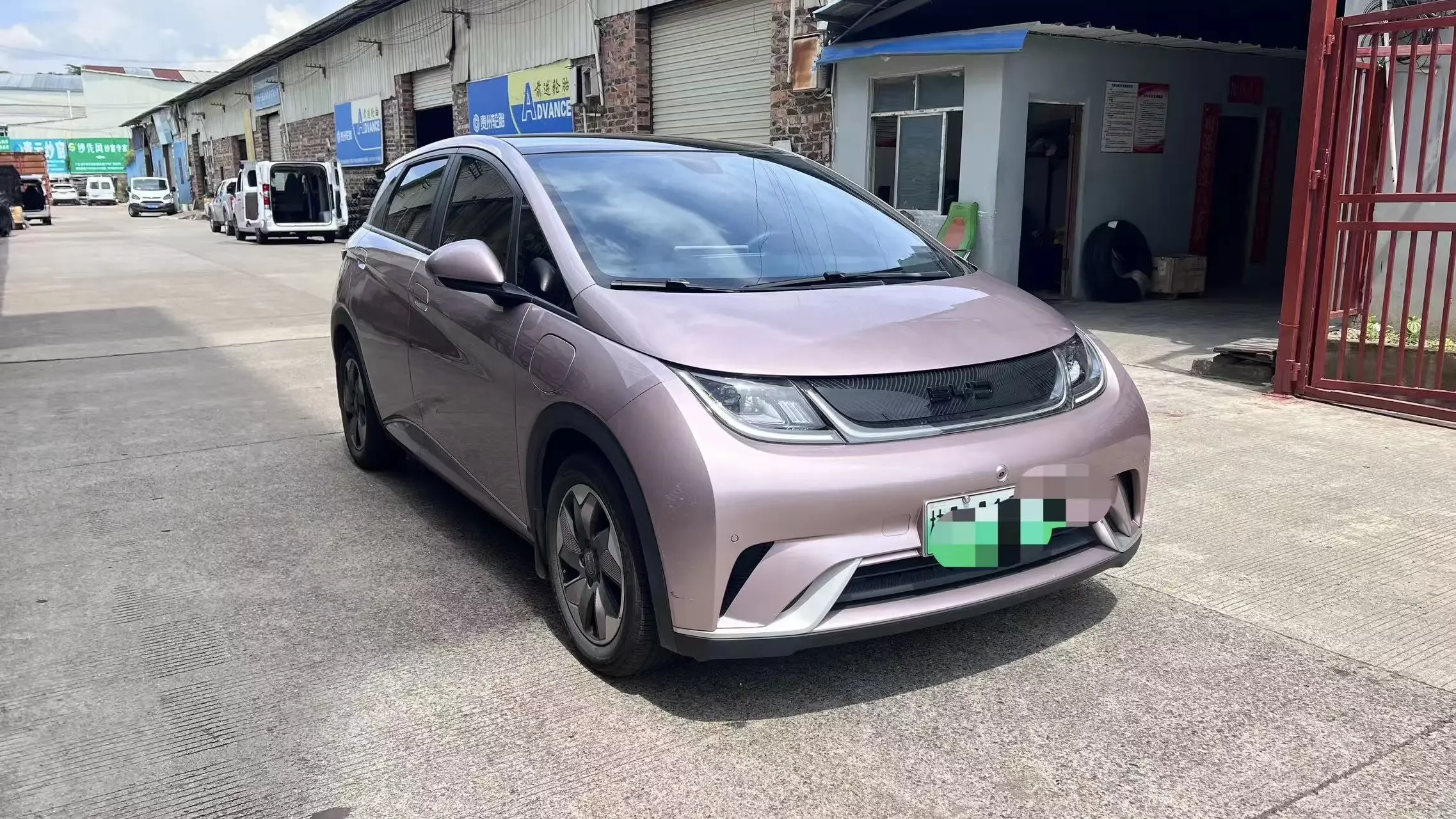 BYD dolphin