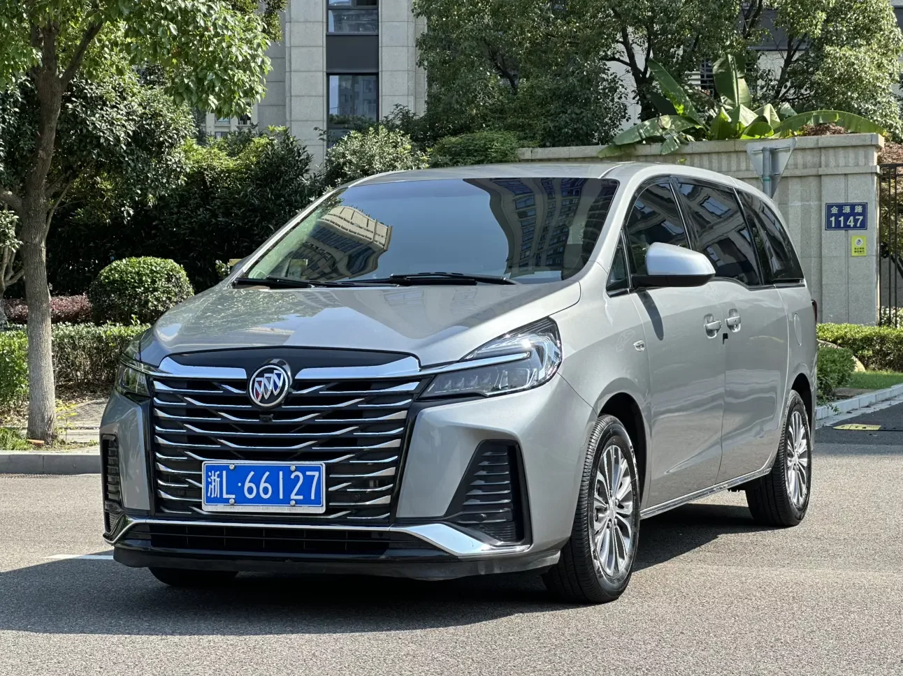 Buick GL8