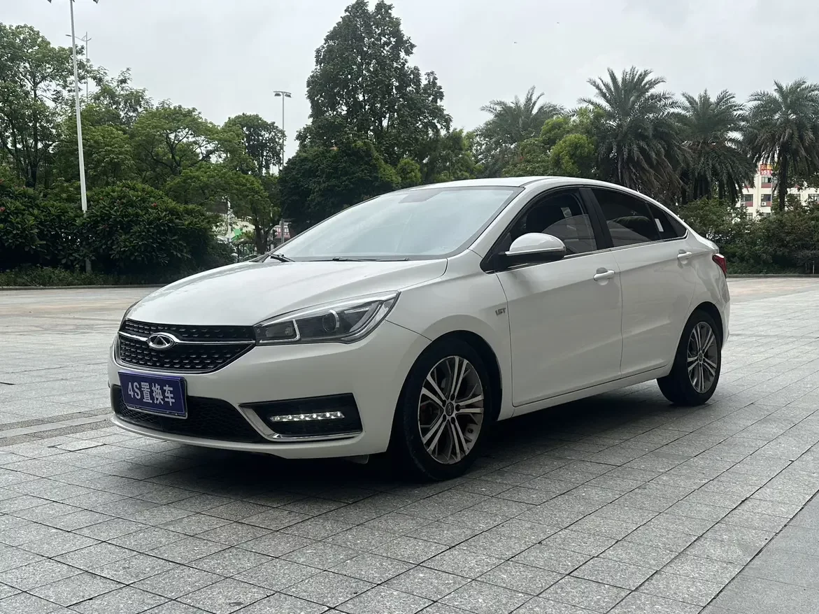 Chery Arrizo 5