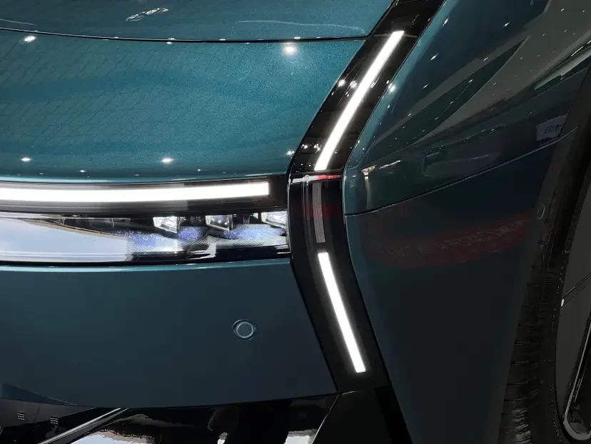 Xpeng P7