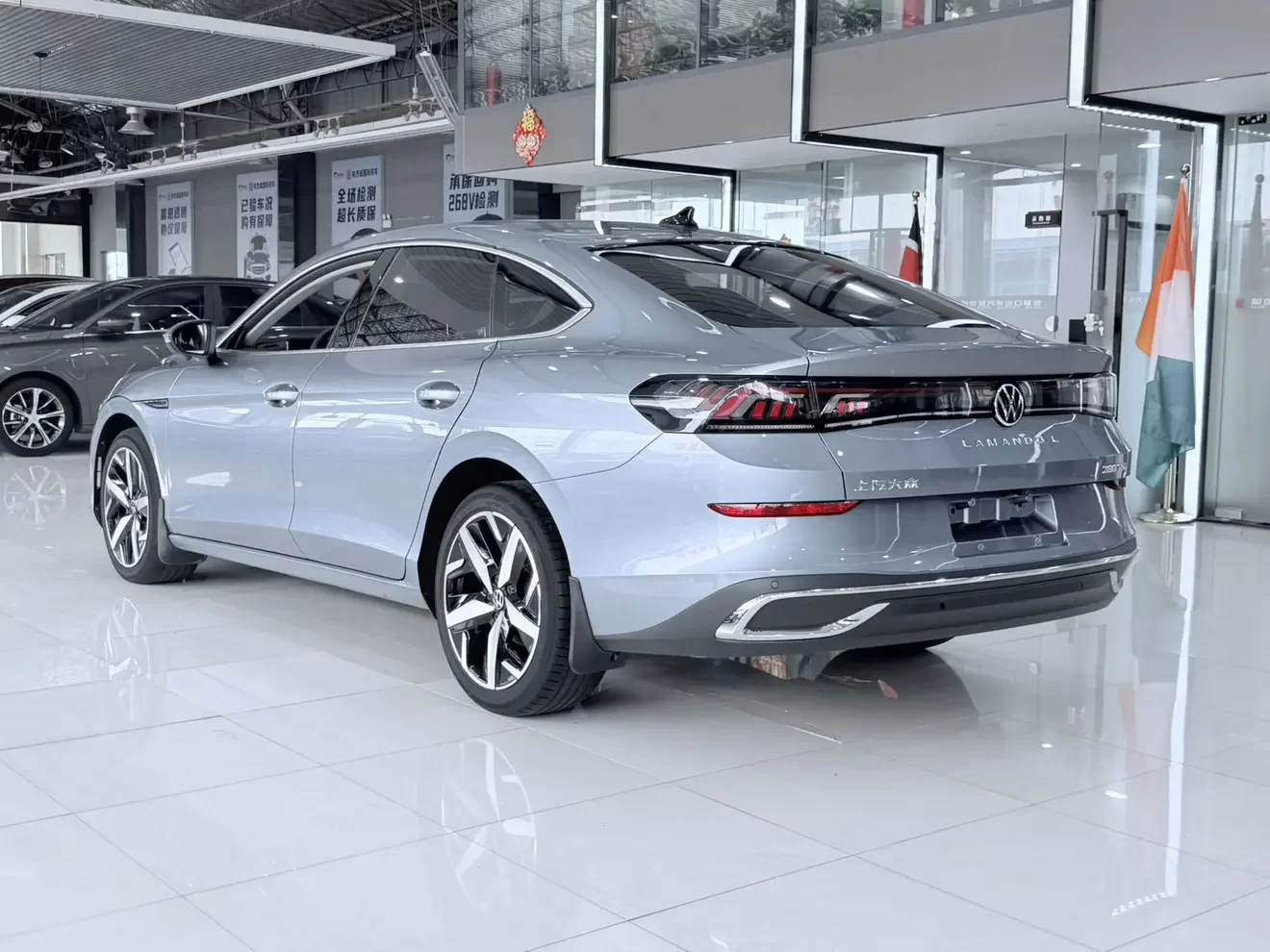 Volkswagen Lamando