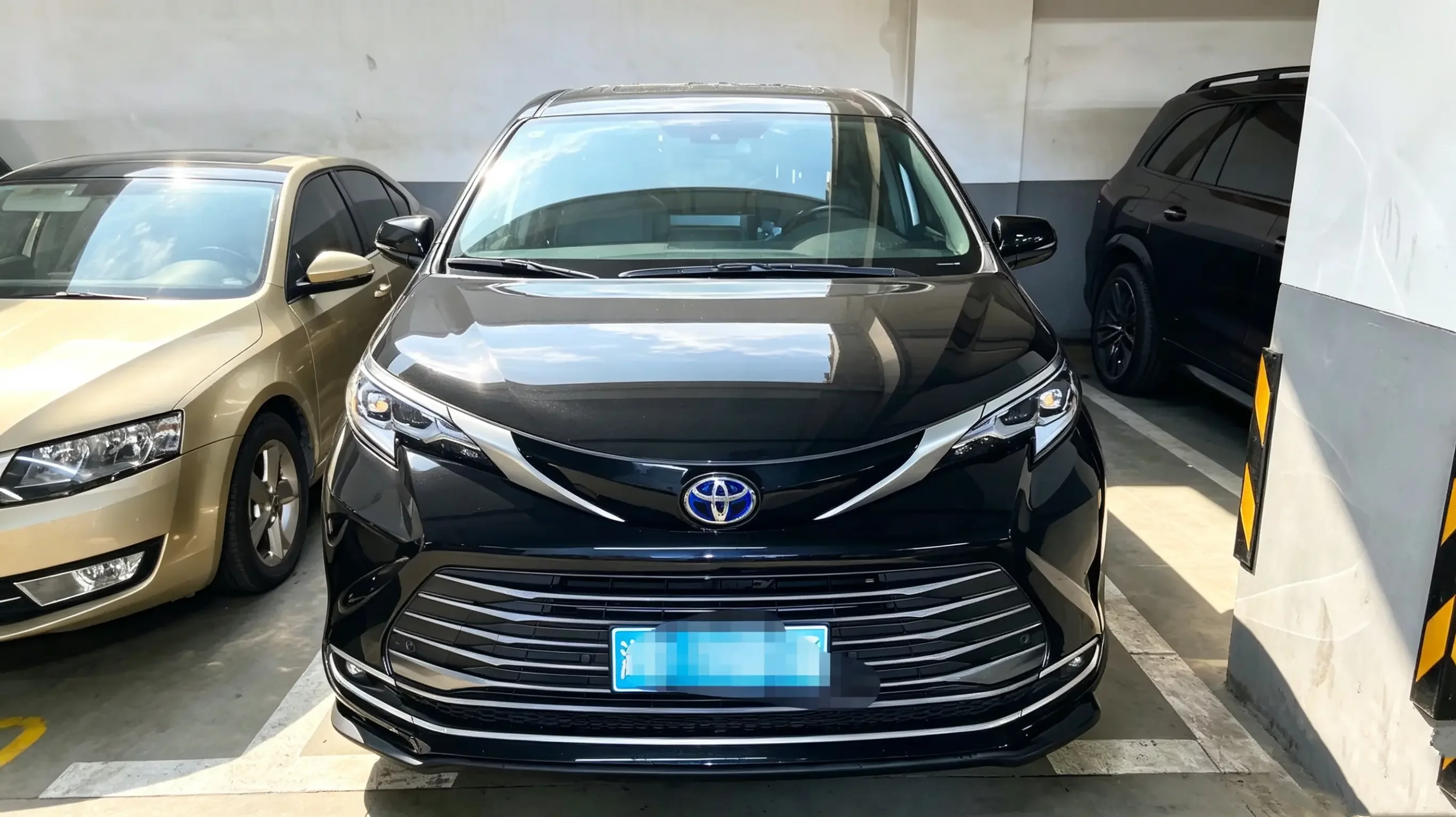 Toyota Sienna
