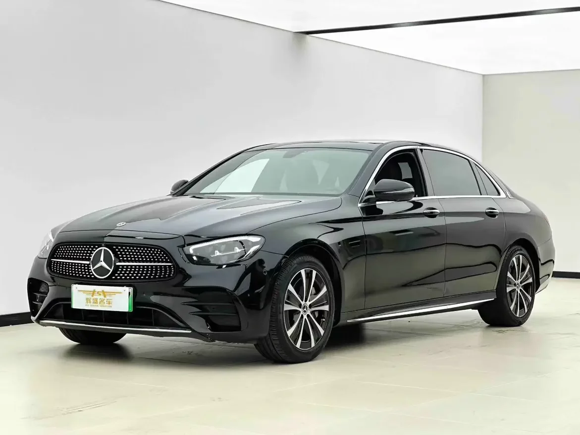 Mercedes-Benz E-Class PHEV