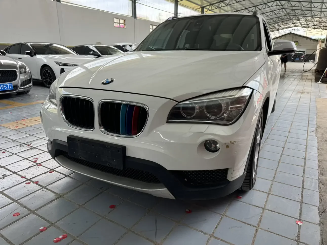 BMW X1  из Китая