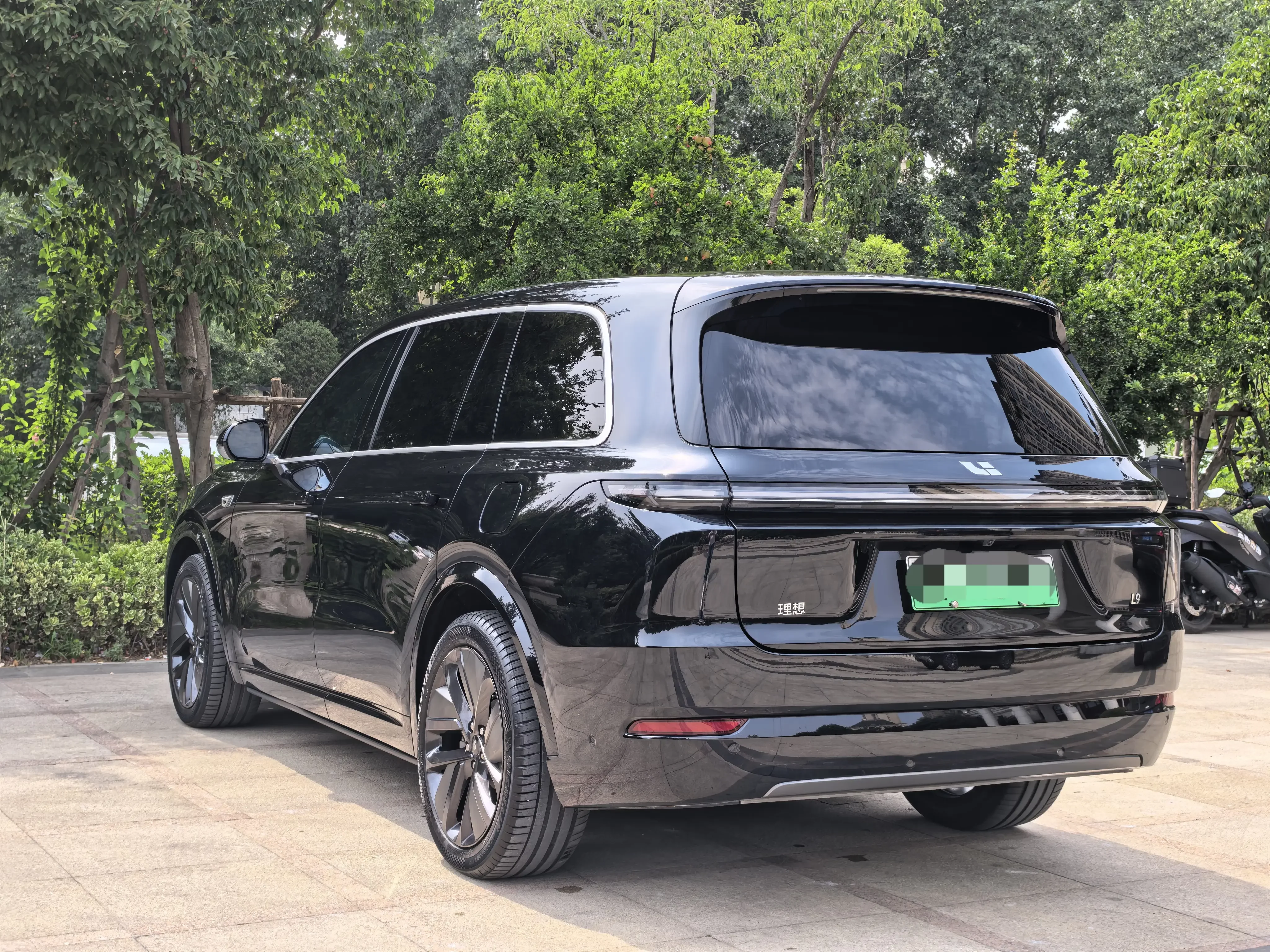 Lixiang L9