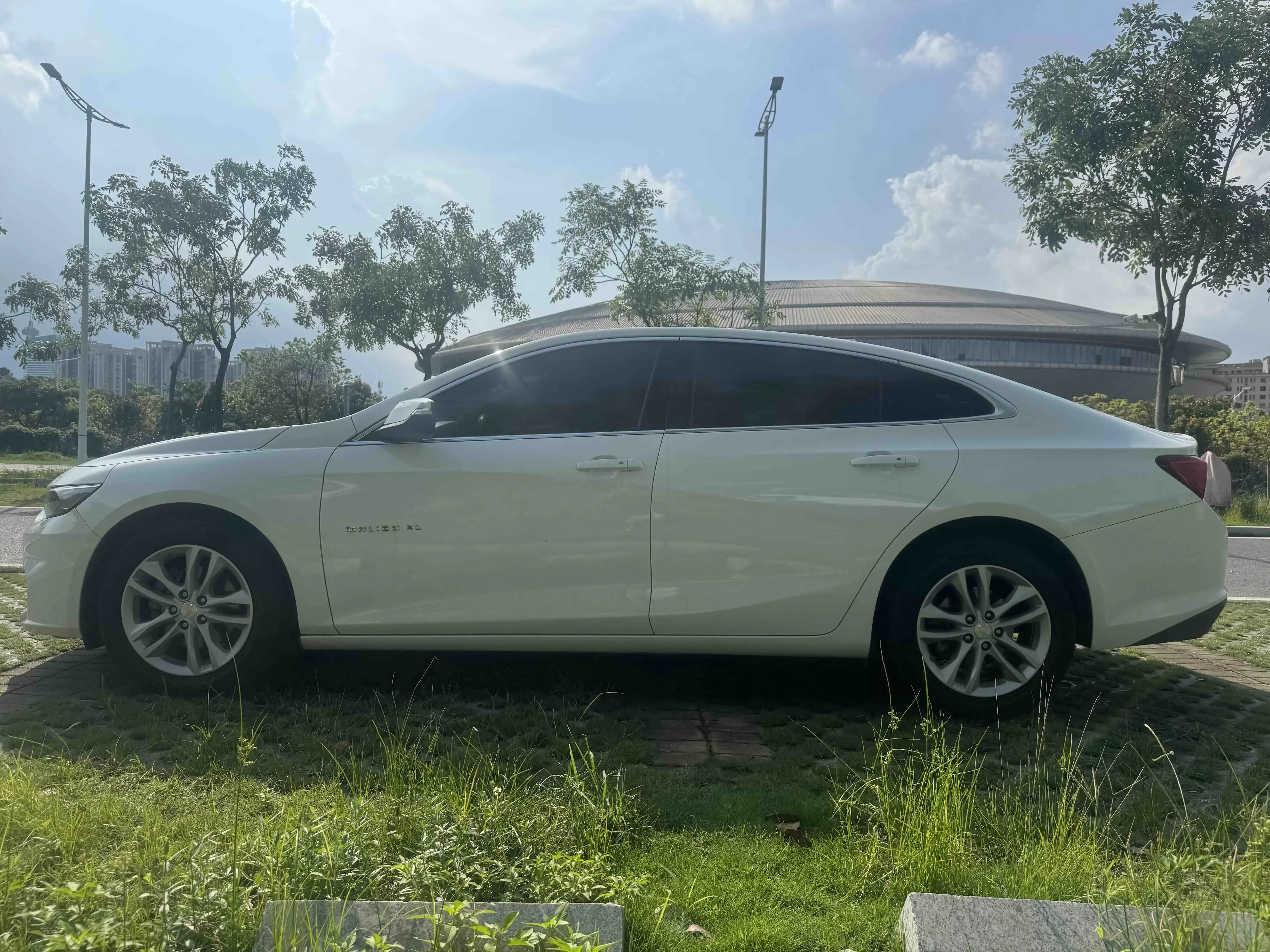 Chevrolet Malibu XL