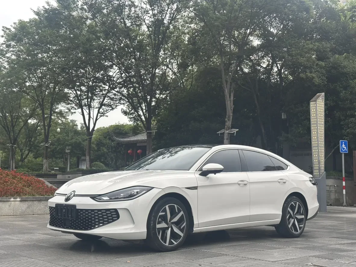 Volkswagen Lamando