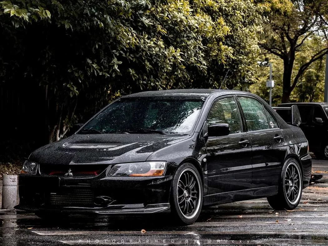 Mitsubishi LANCER  из Китая