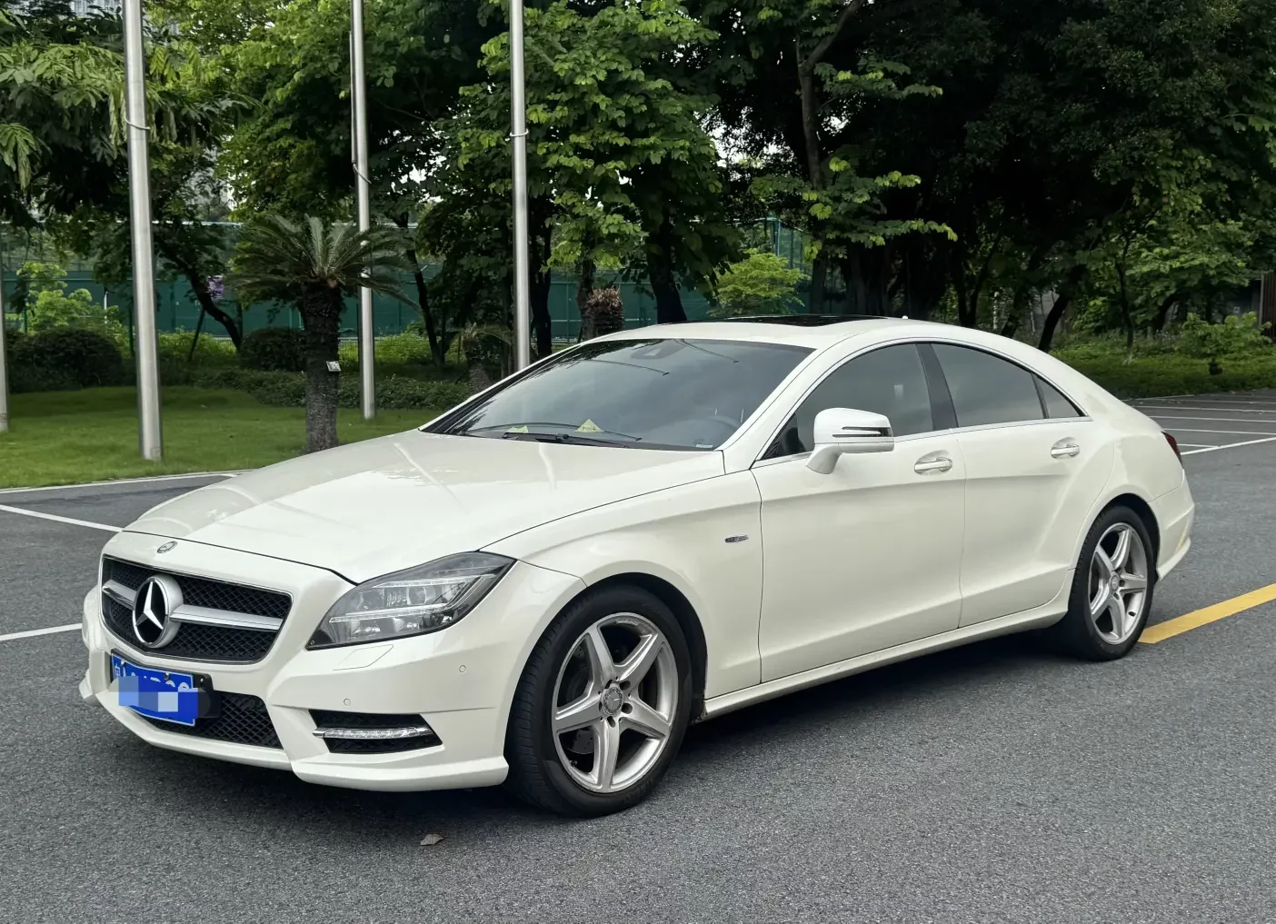 Mercedes-Benz CLS
