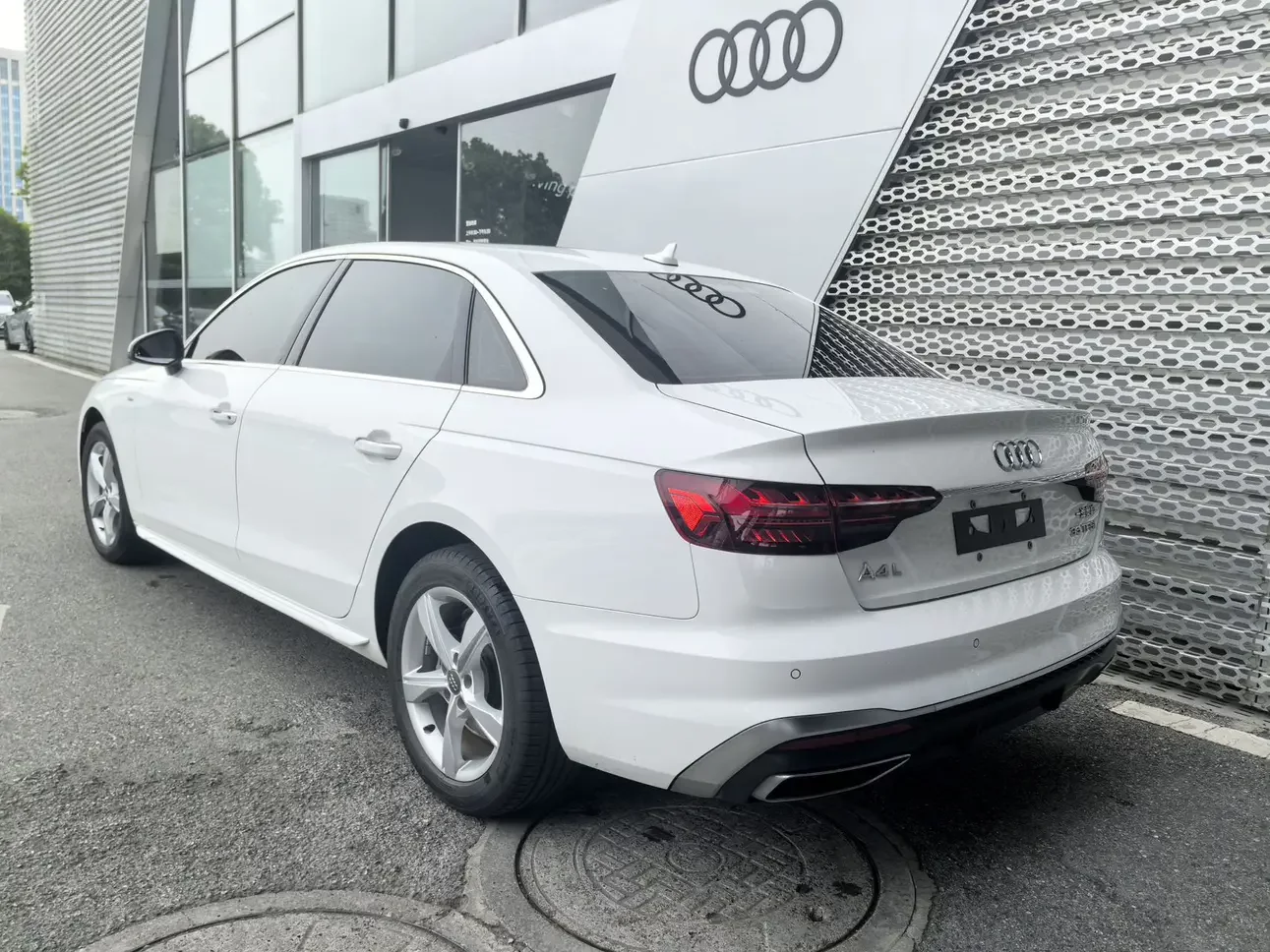 Audi A4L