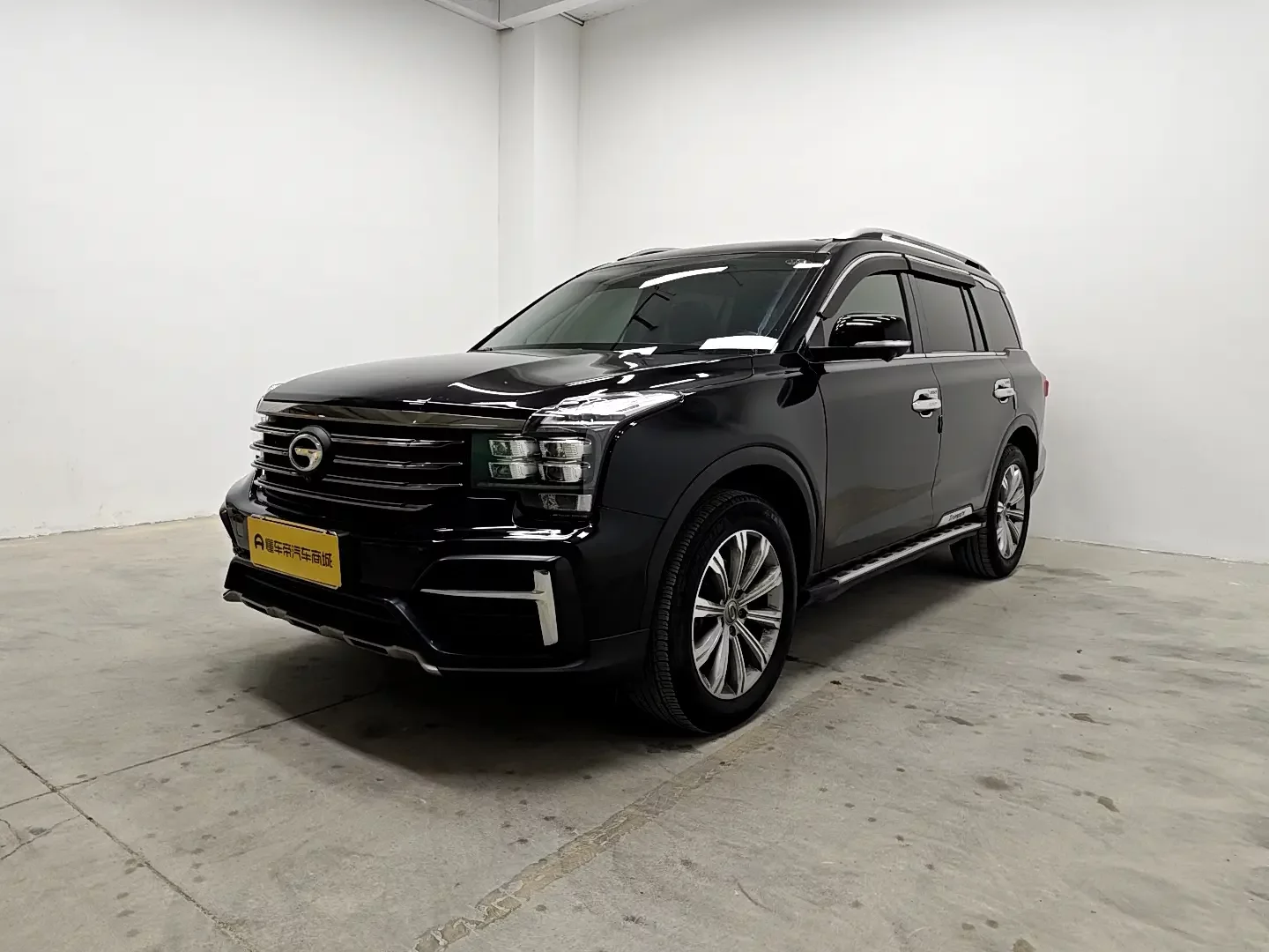 GAC Trumpchi GS8  из Китая