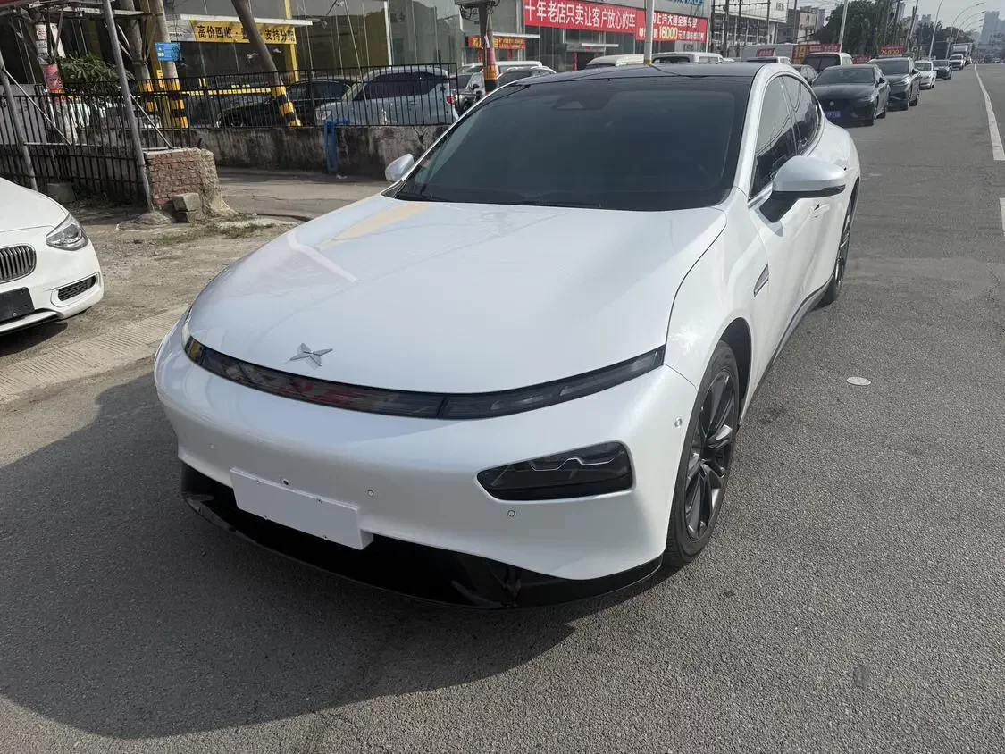 Xpeng P7