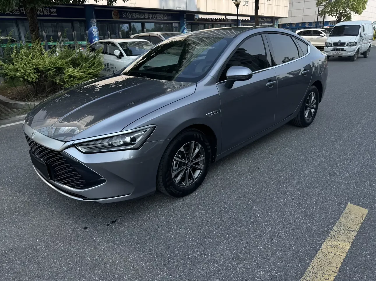 BYD Qin PLUS DM