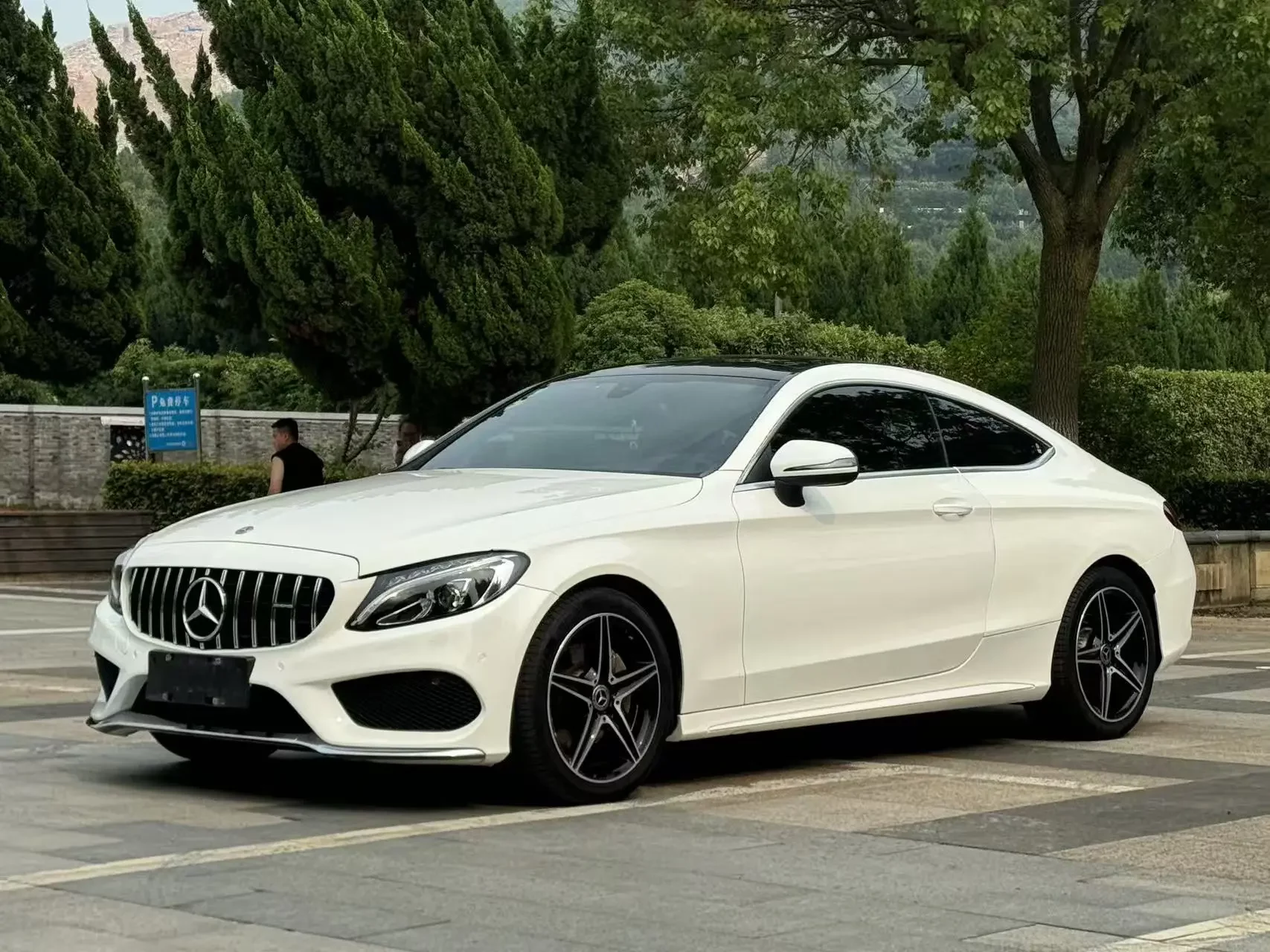 Mercedes-Benz C-Class  из Китая