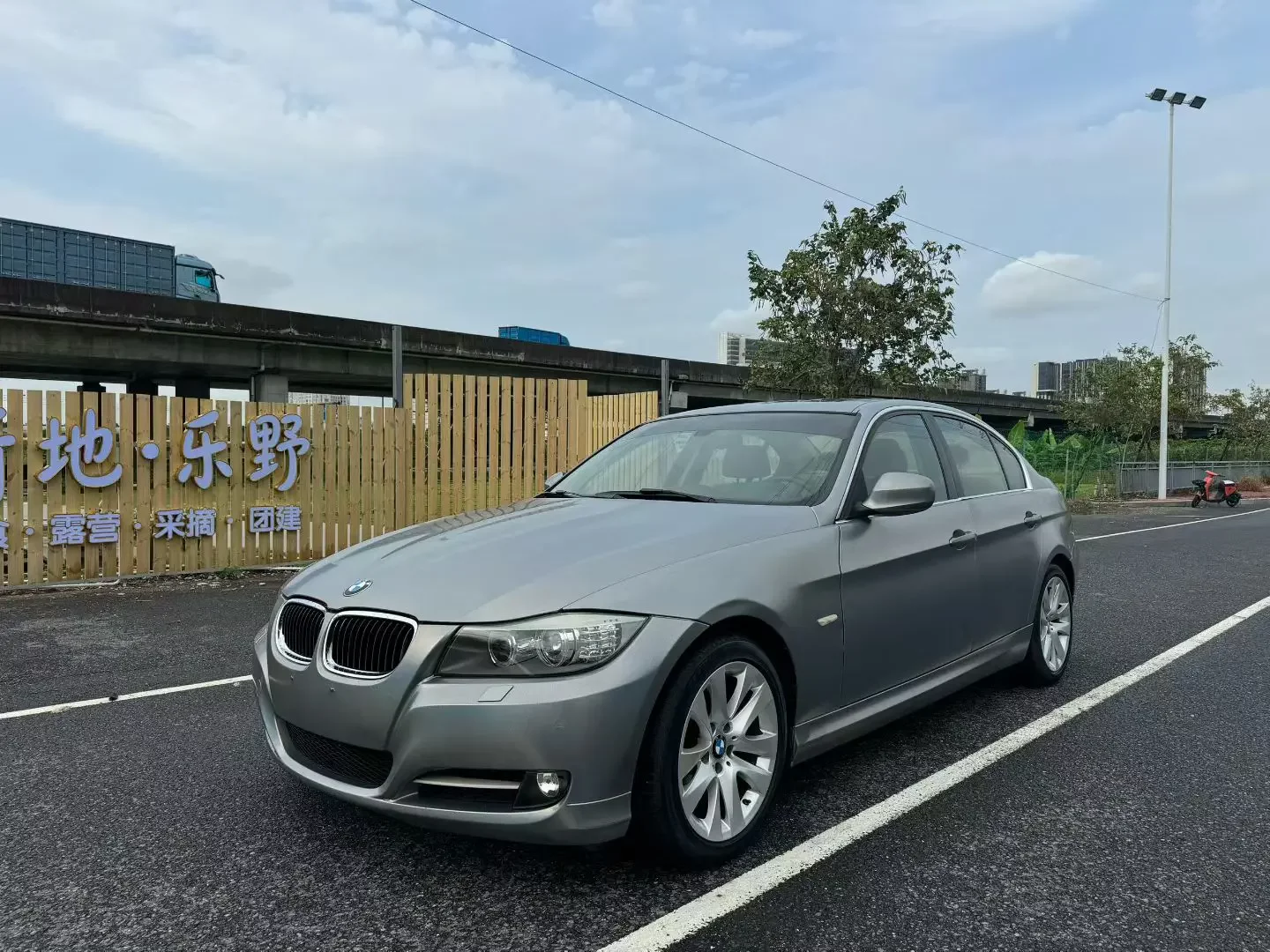 BMW 3 Series  из Китая