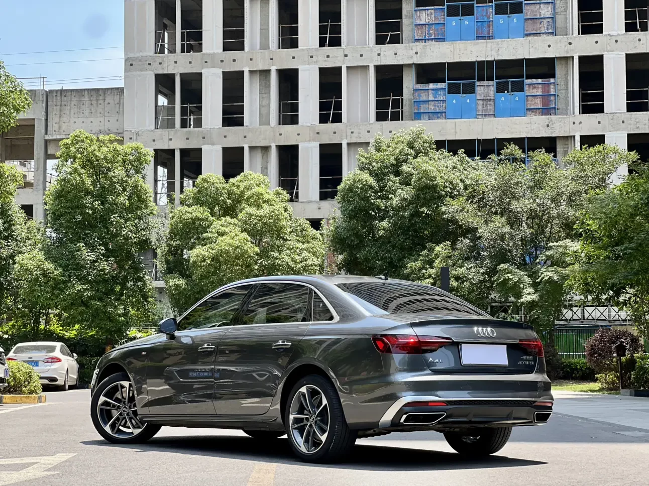 Audi A4L