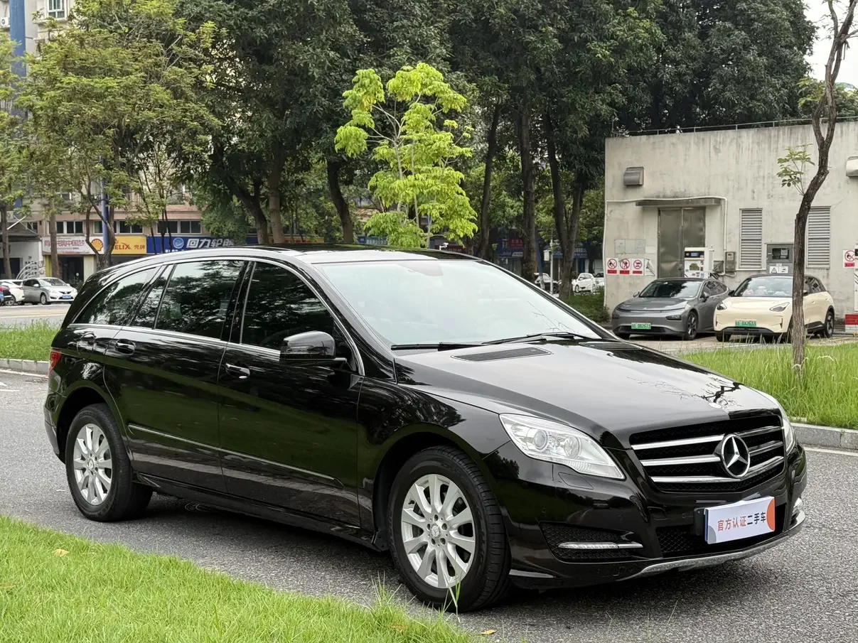 Mercedes-Benz R-Class