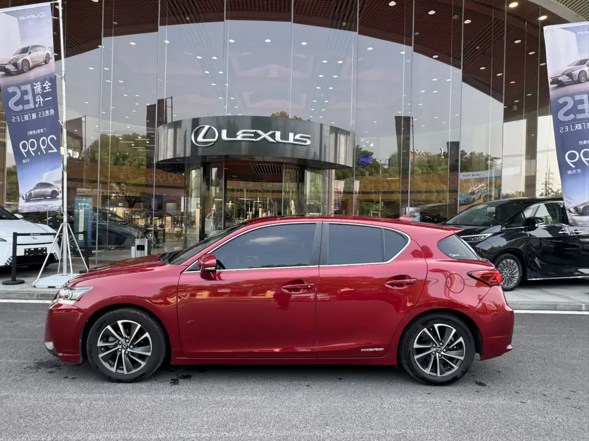 Lexus CT