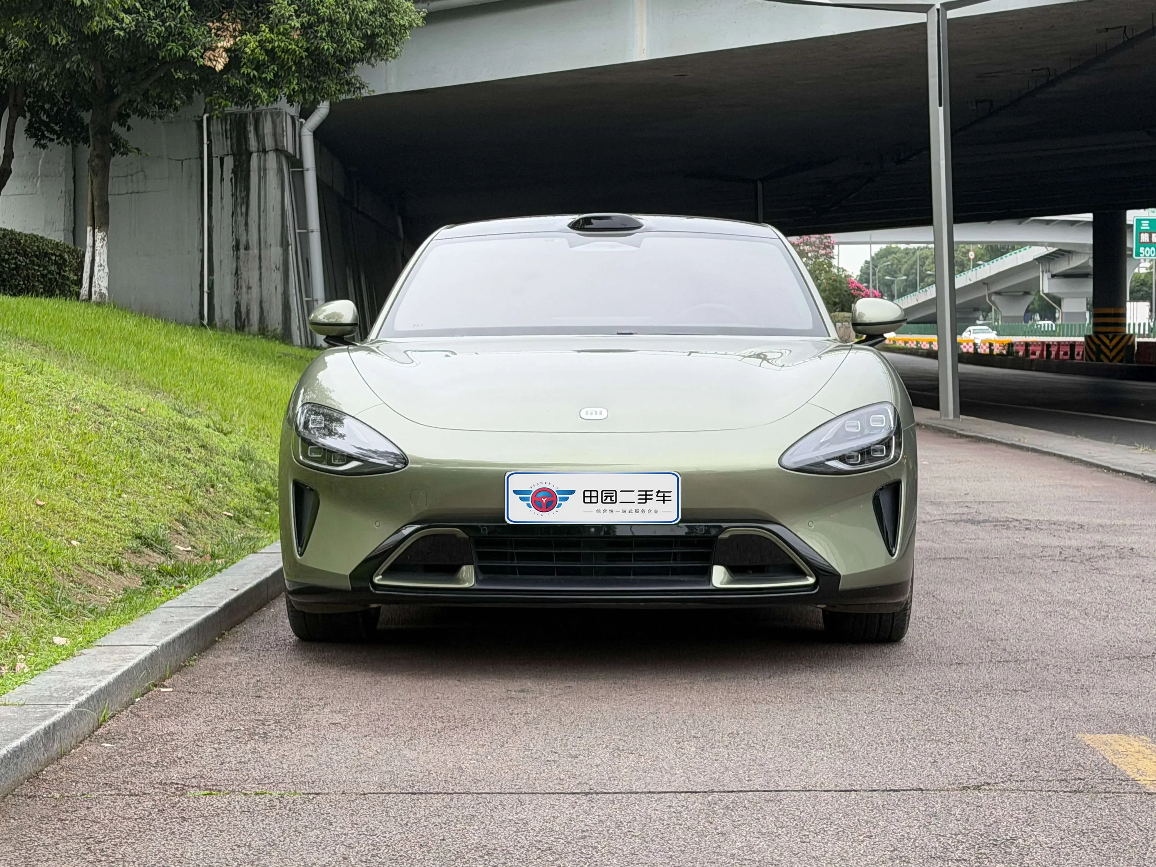 Xiaomi car Xiaomi SU7  из Китая