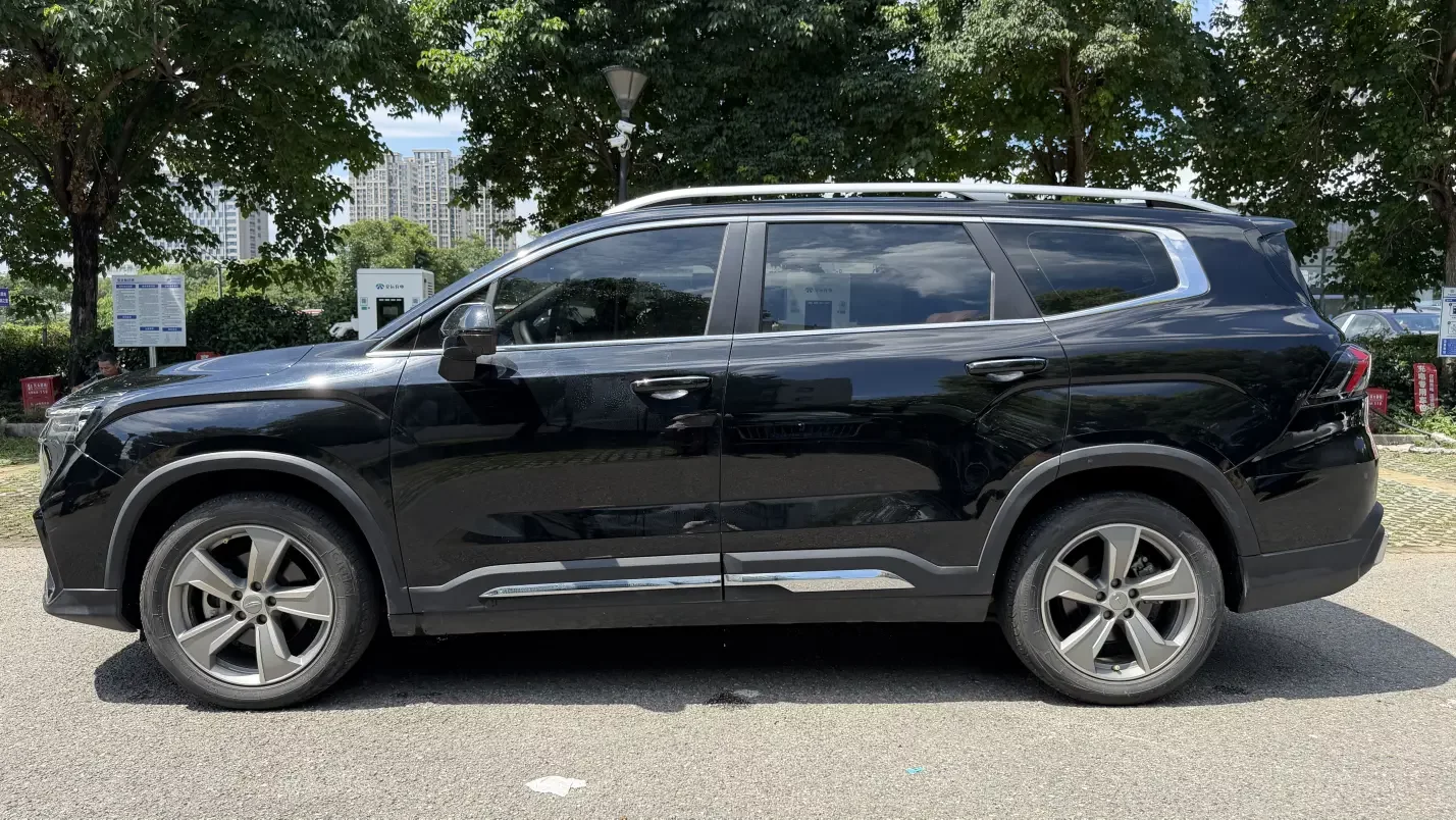 Geely Haoyue L