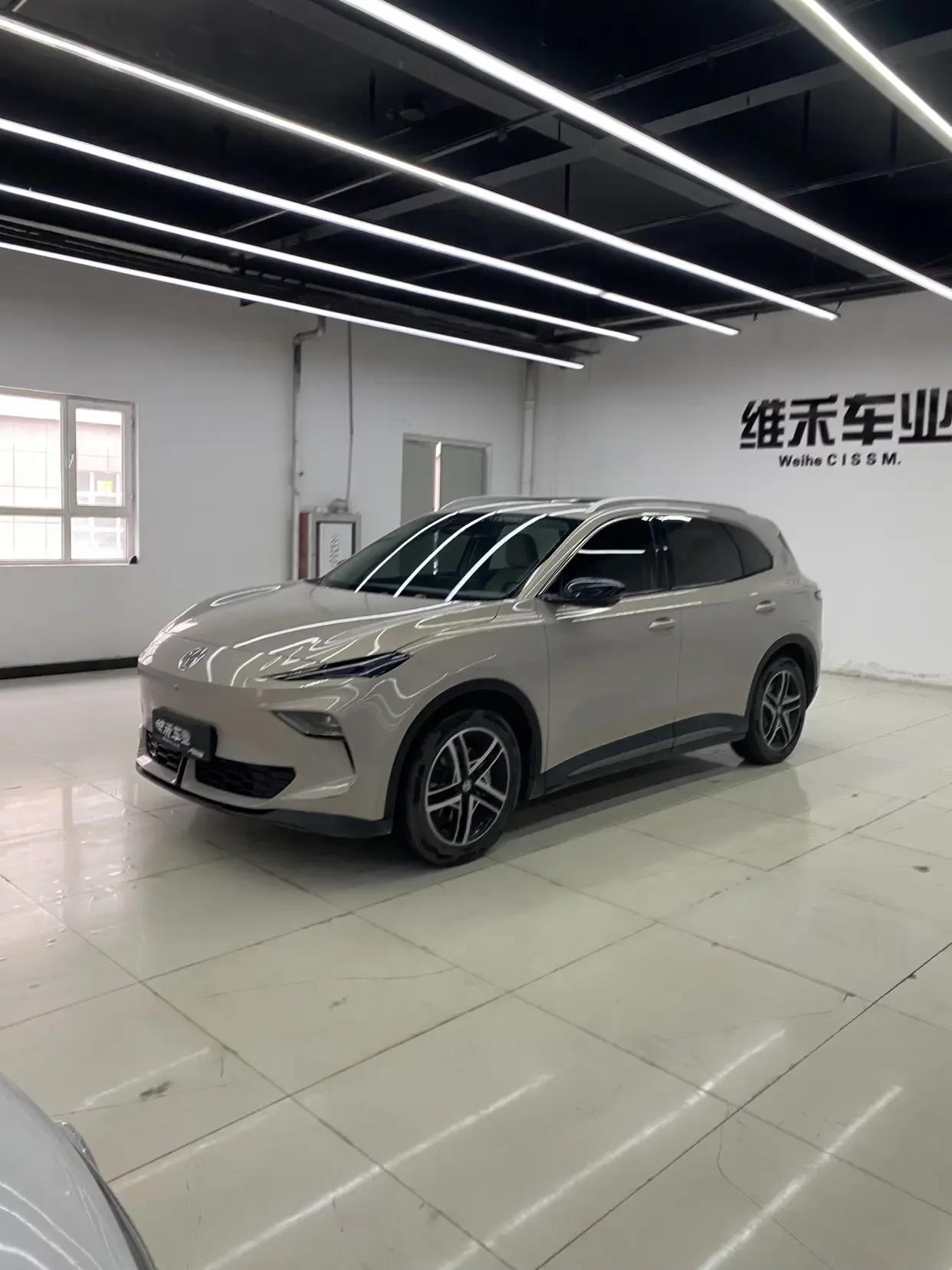 MG ES5