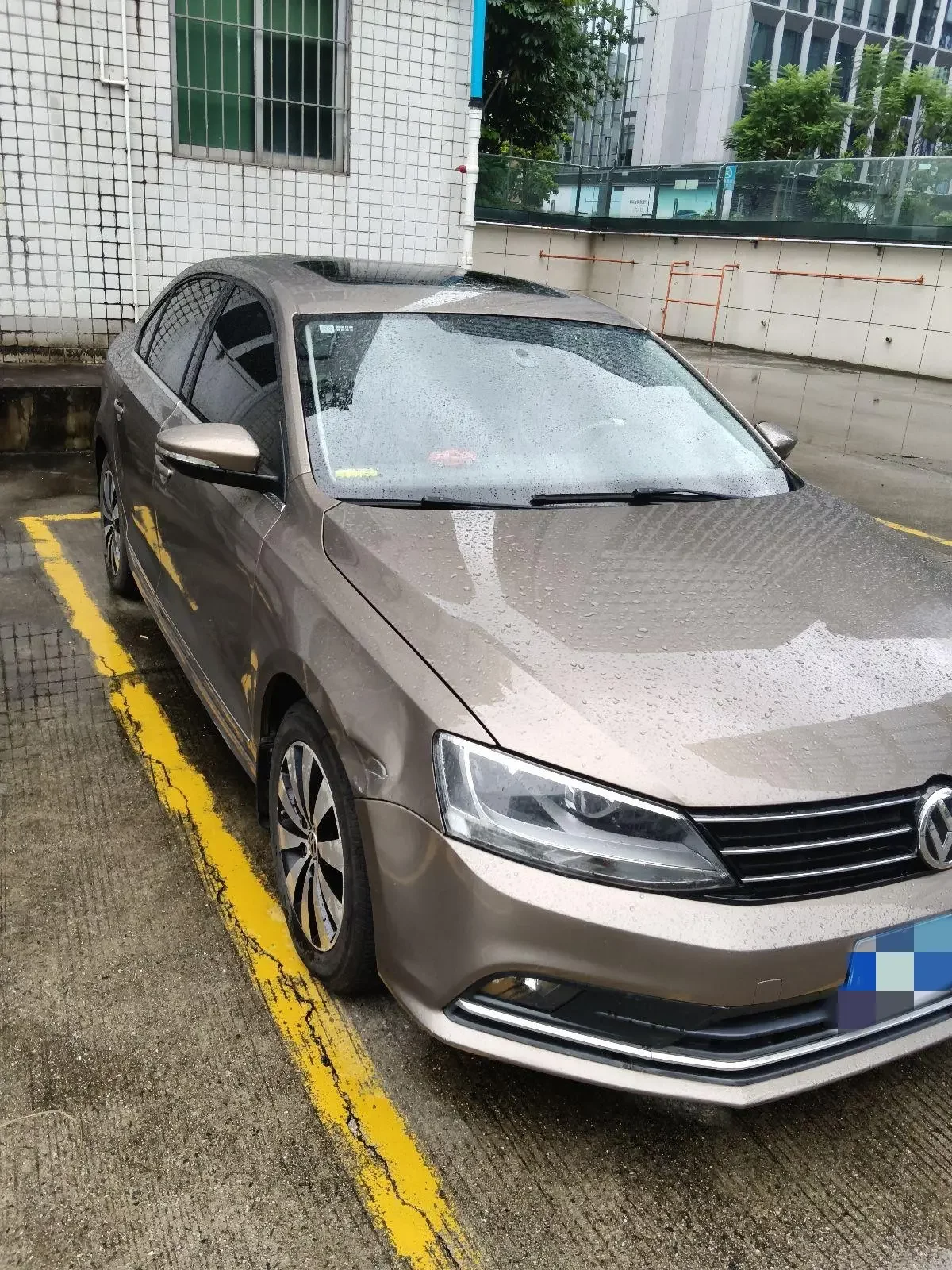 Volkswagen Sagitar