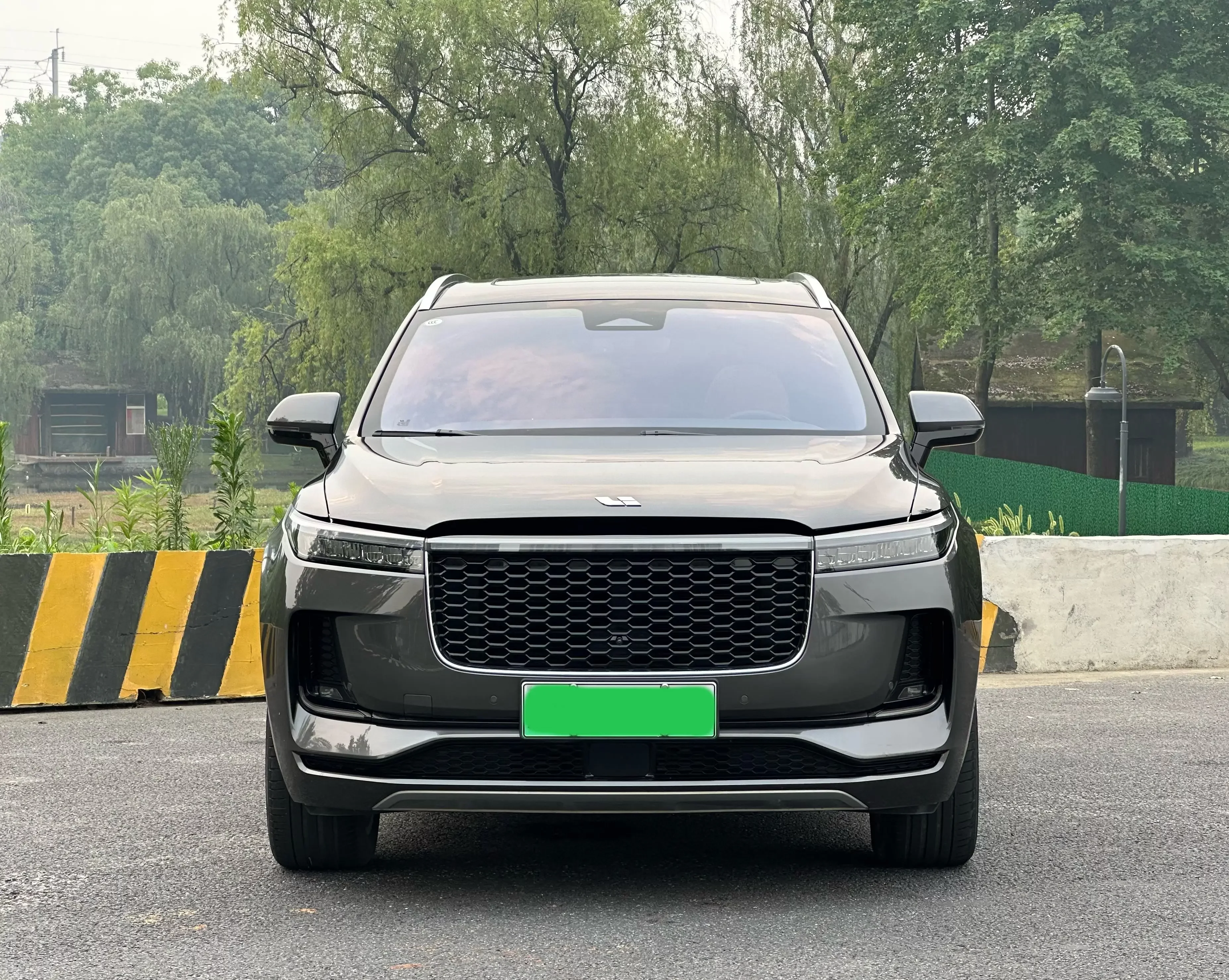 Li ONE (Ideal ONE)  из Китая