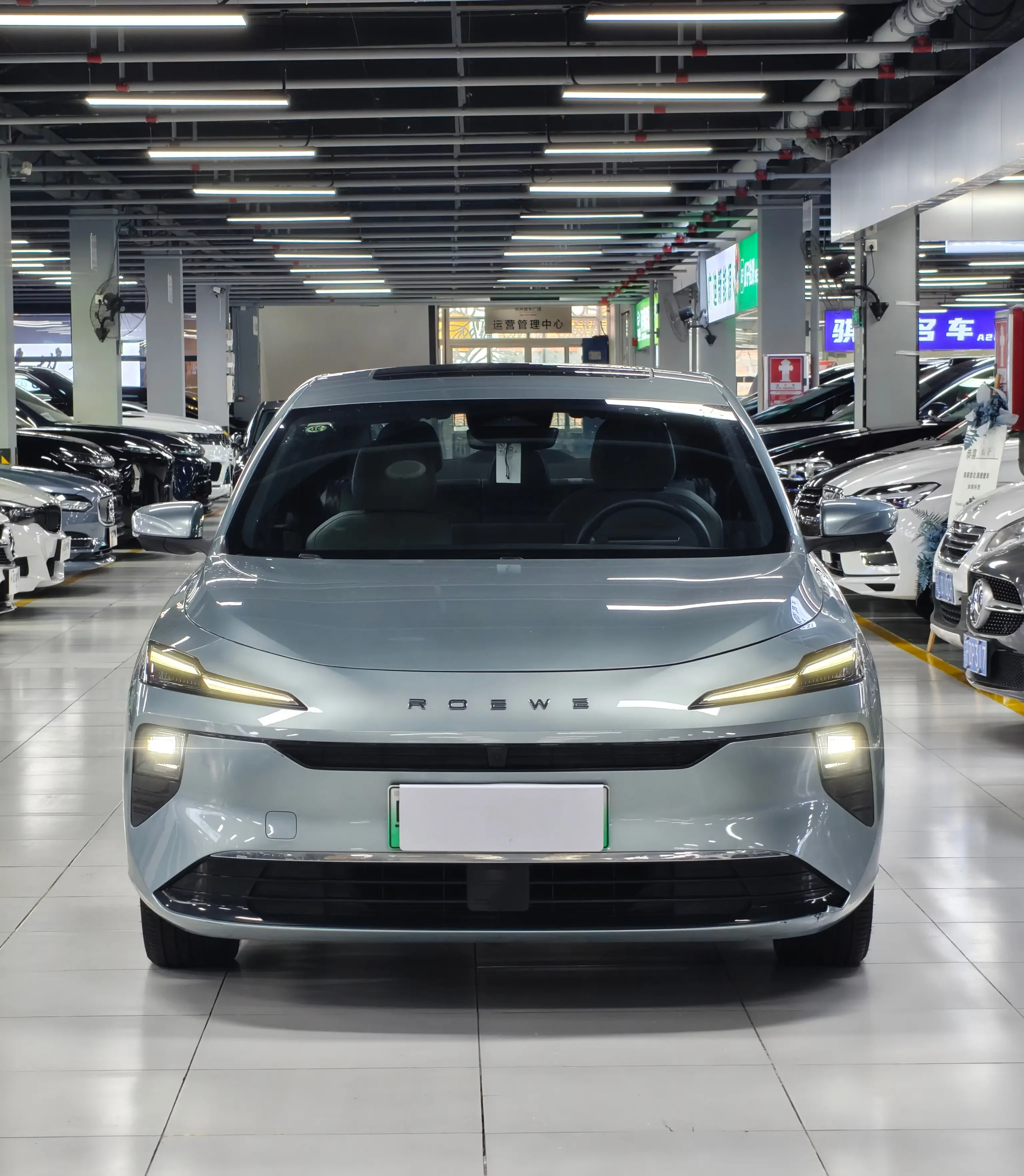 Roewe D6
