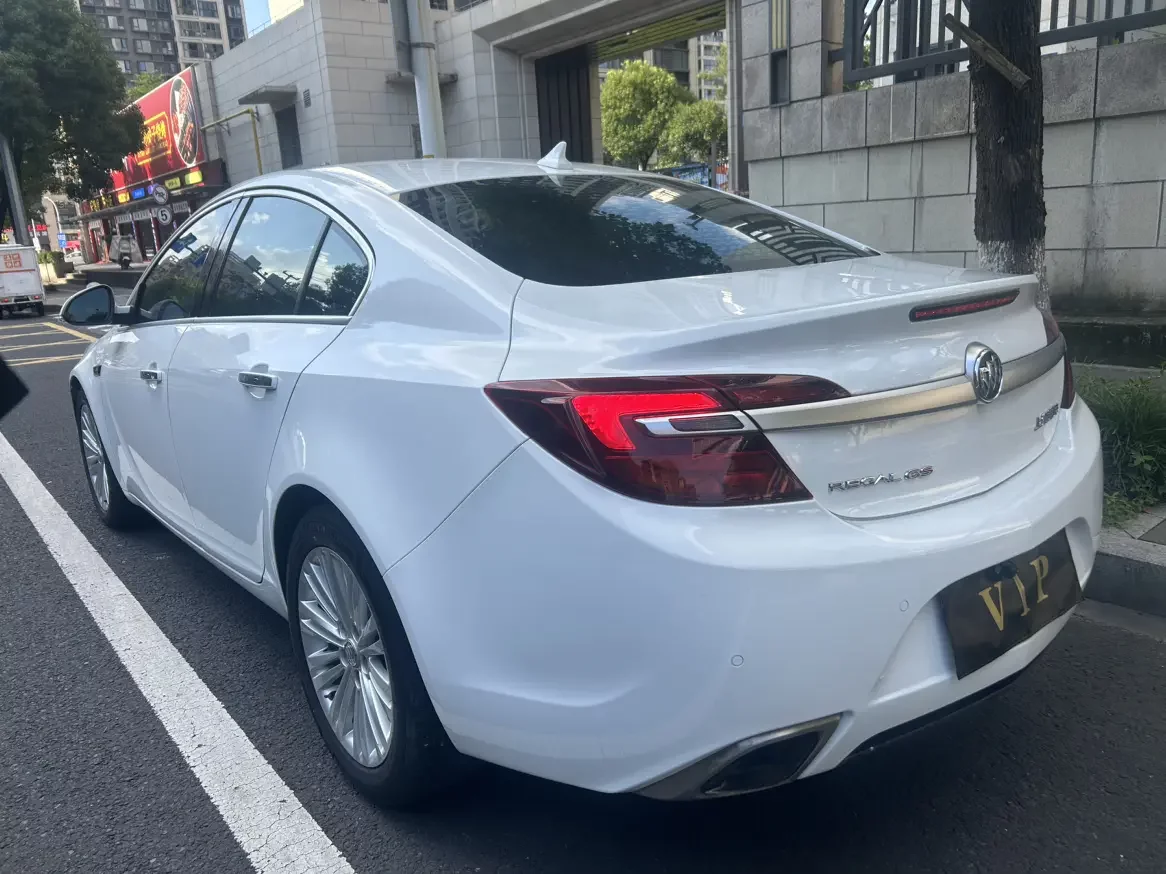 Buick Majesty