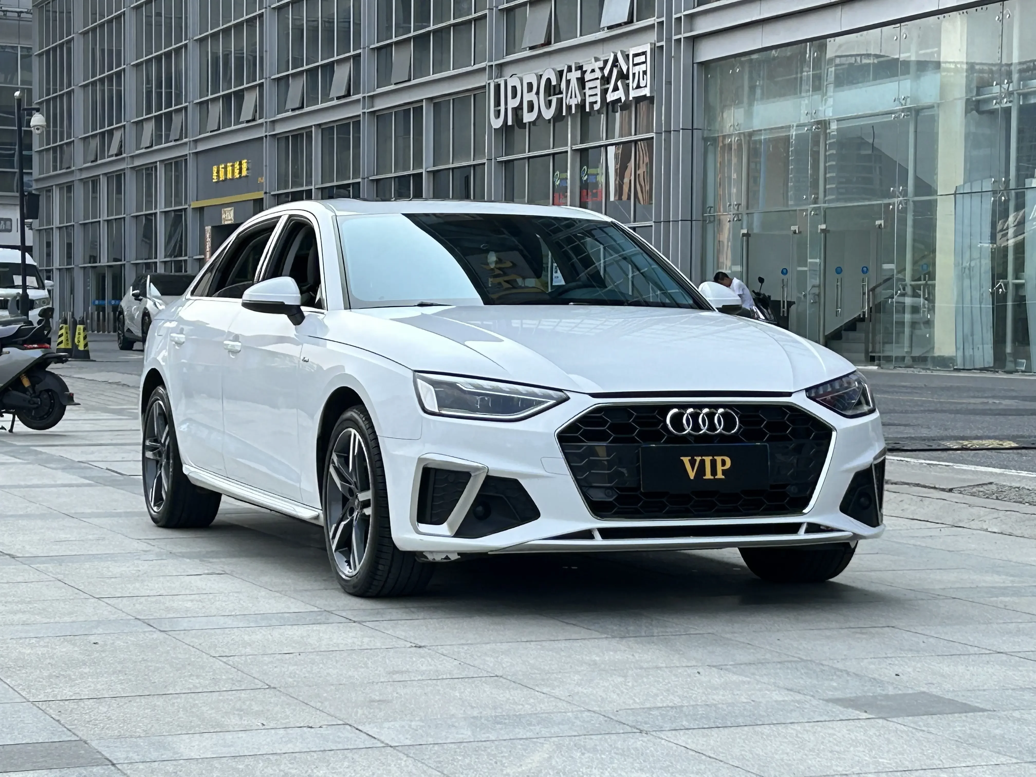 Audi A4L