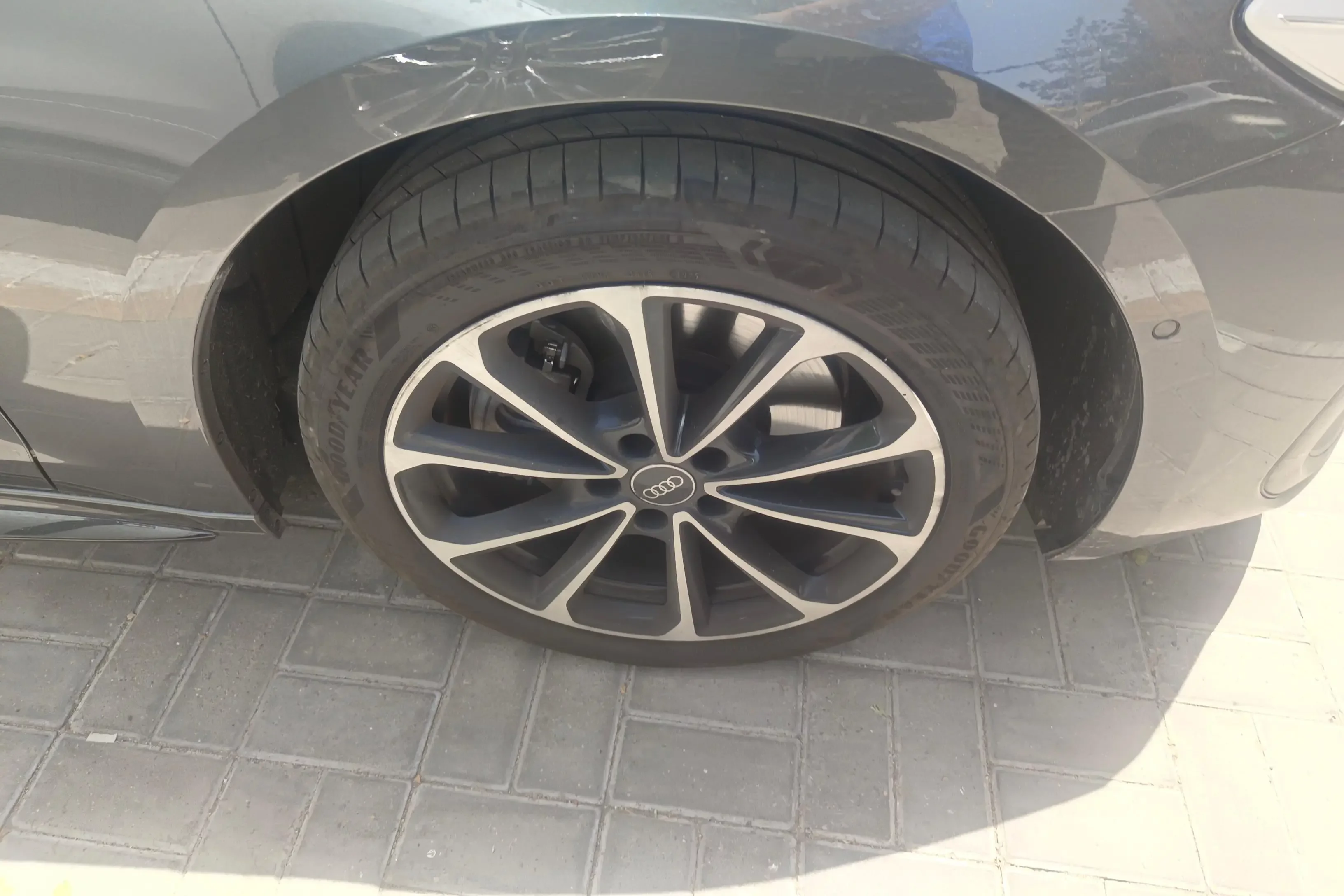 Audi A5L