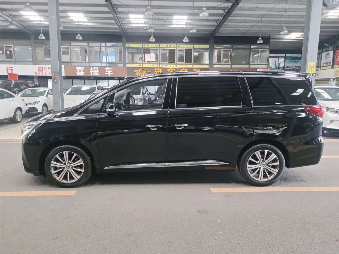 GAC Trumpchi M8