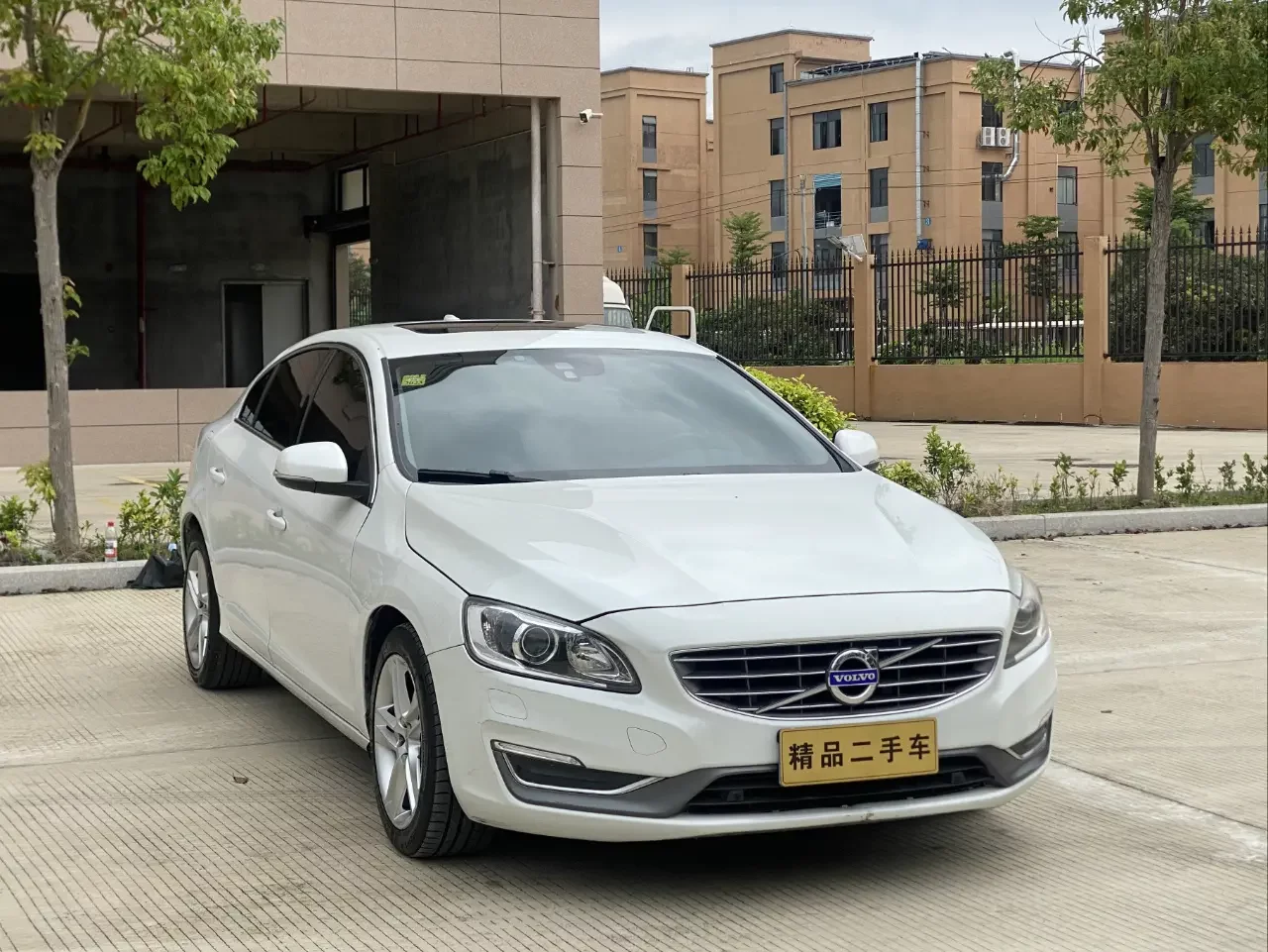 Volvo S60