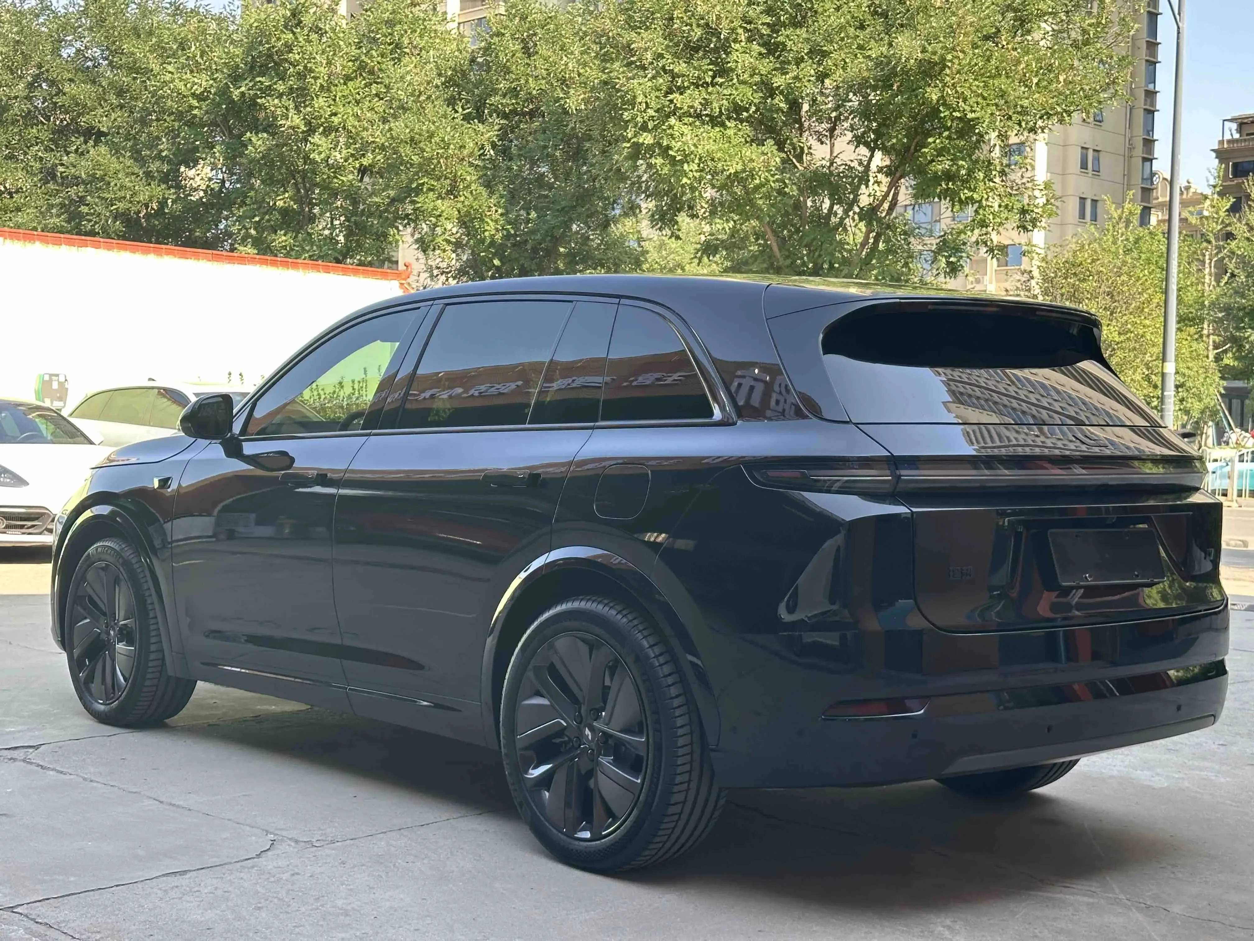 Lixiang L7