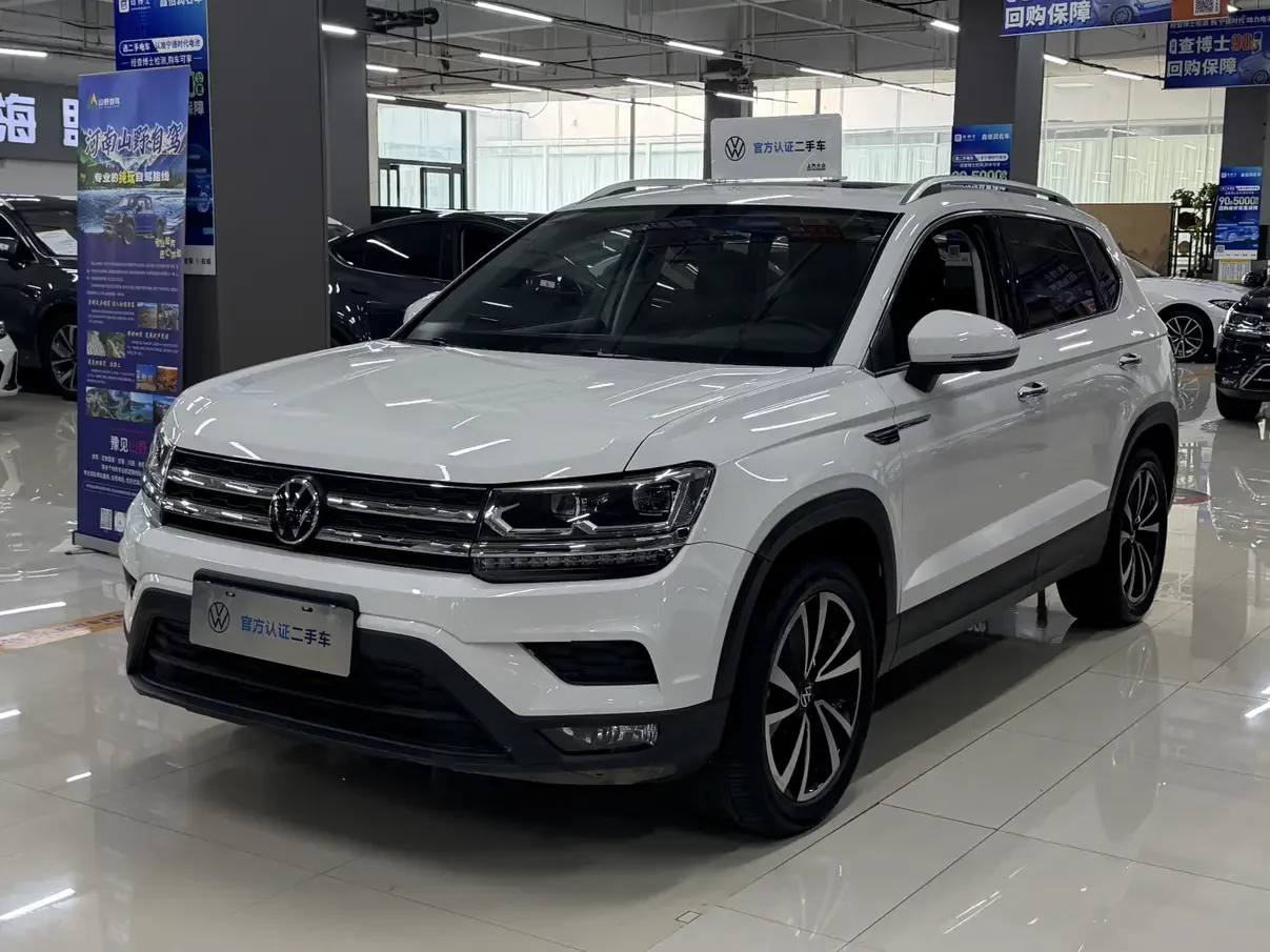 Volkswagen Tharu