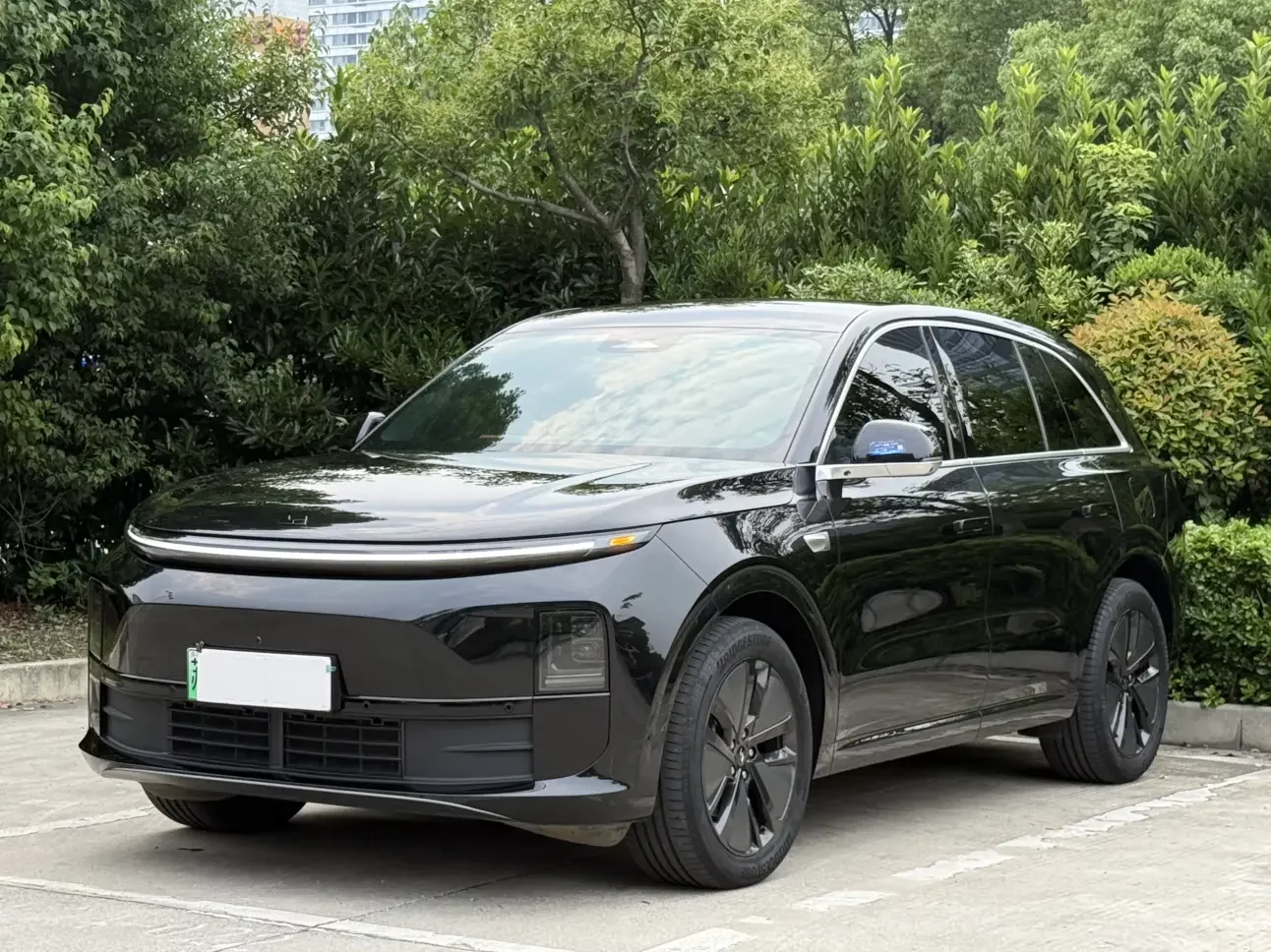 Li L6 (Ideal L6)  из Китая