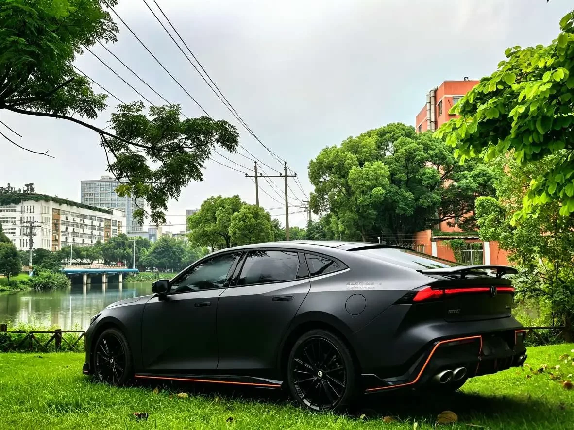 Changan UNI-V