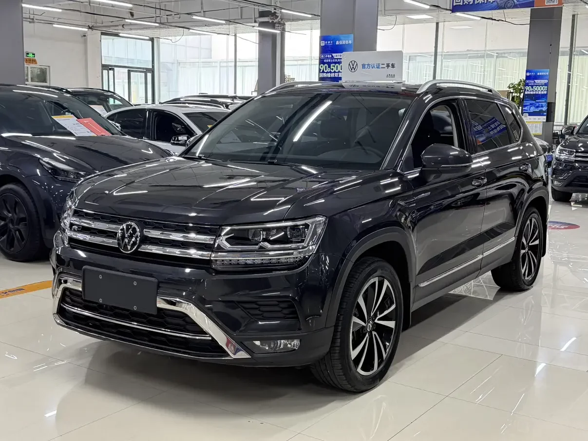 Volkswagen Tharu