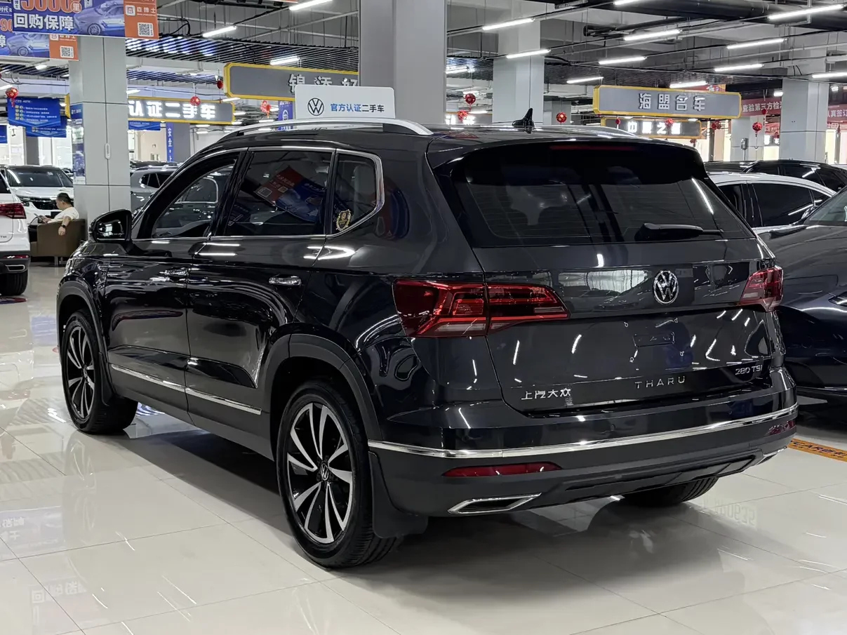 Volkswagen Tharu