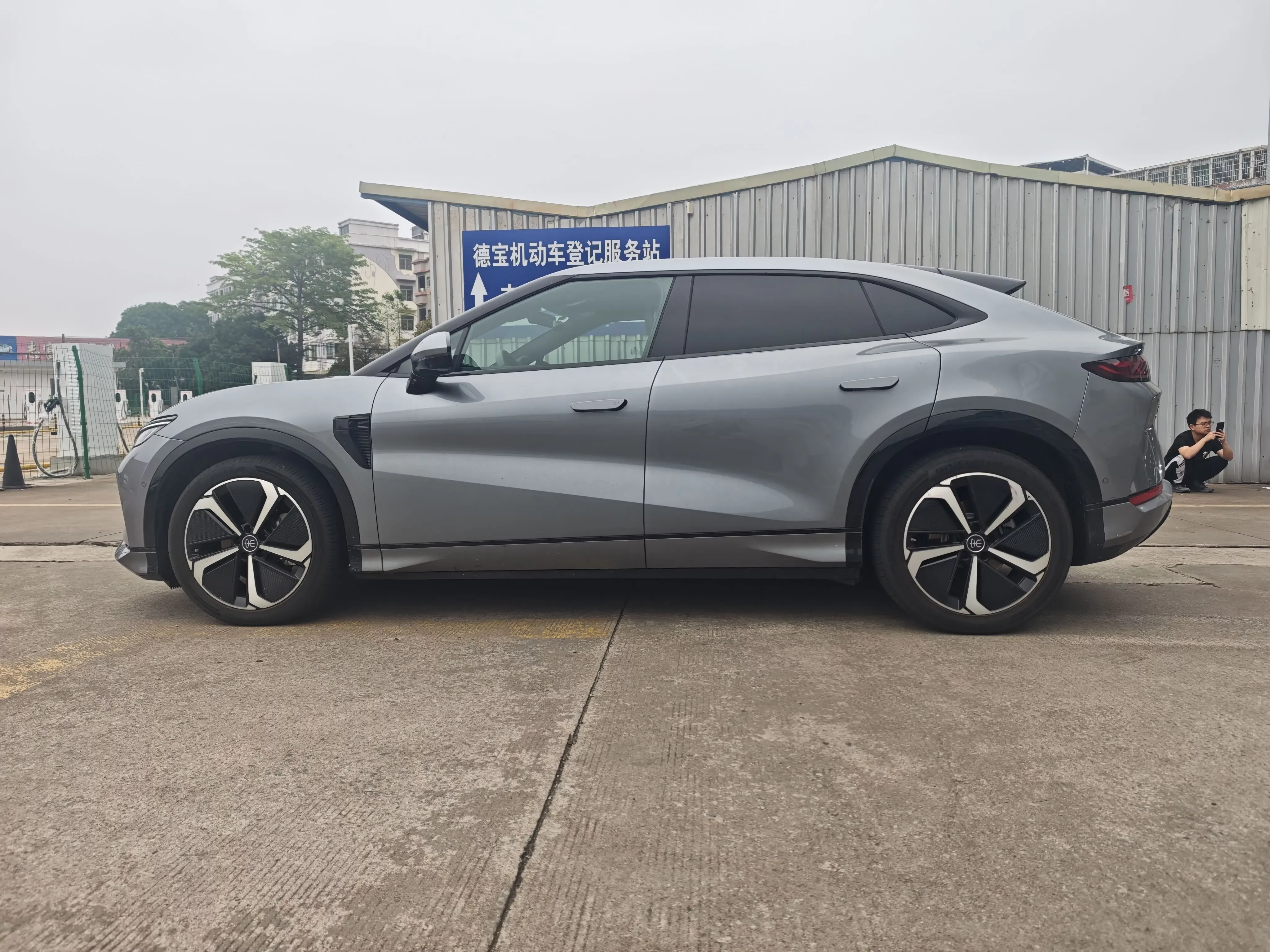 BYD Song L EV