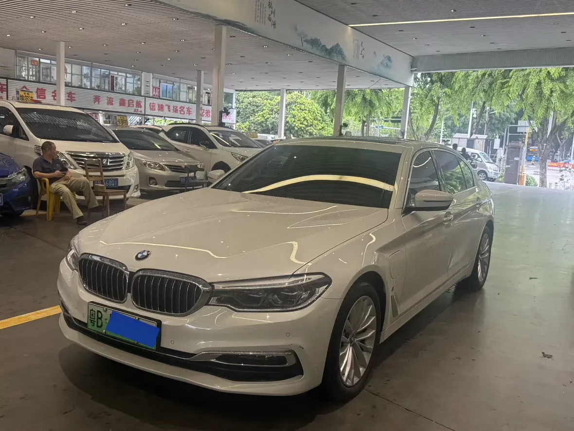 BMW 5 Series PHEV