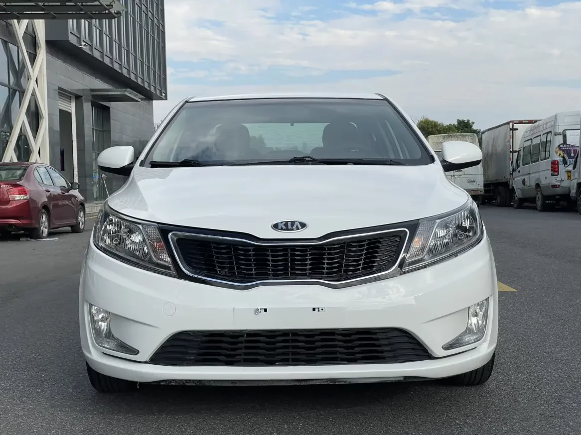 Kia K2