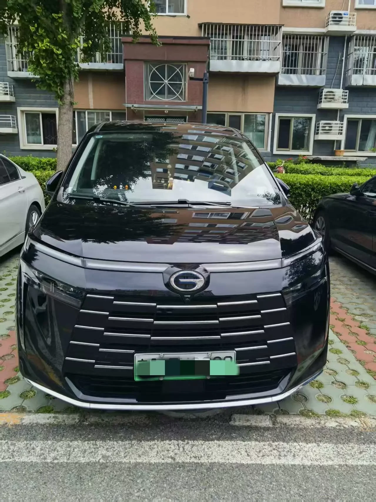 GAC Trumpchi E8 PHEV