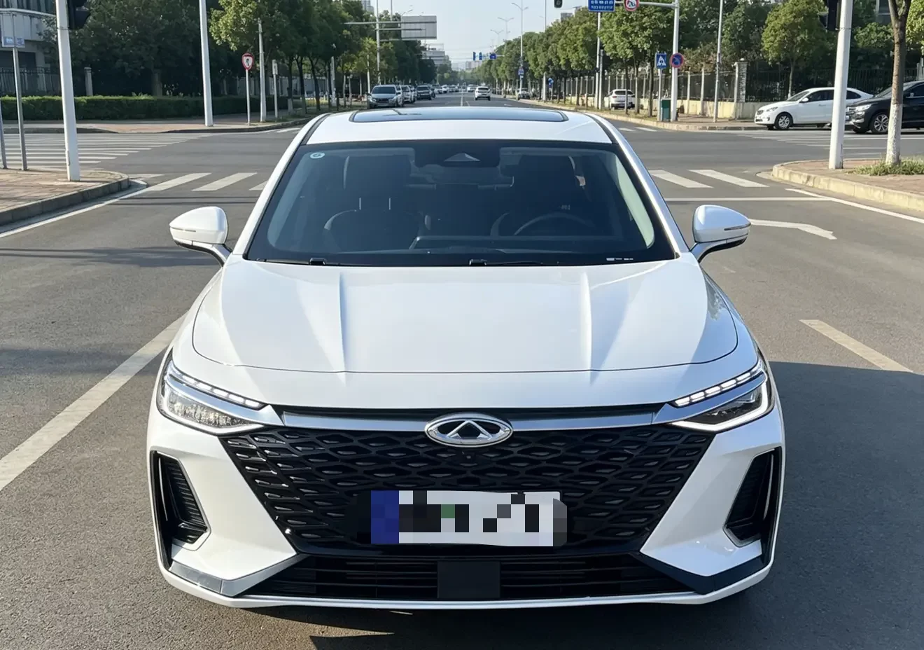 Chery Arrizo 8