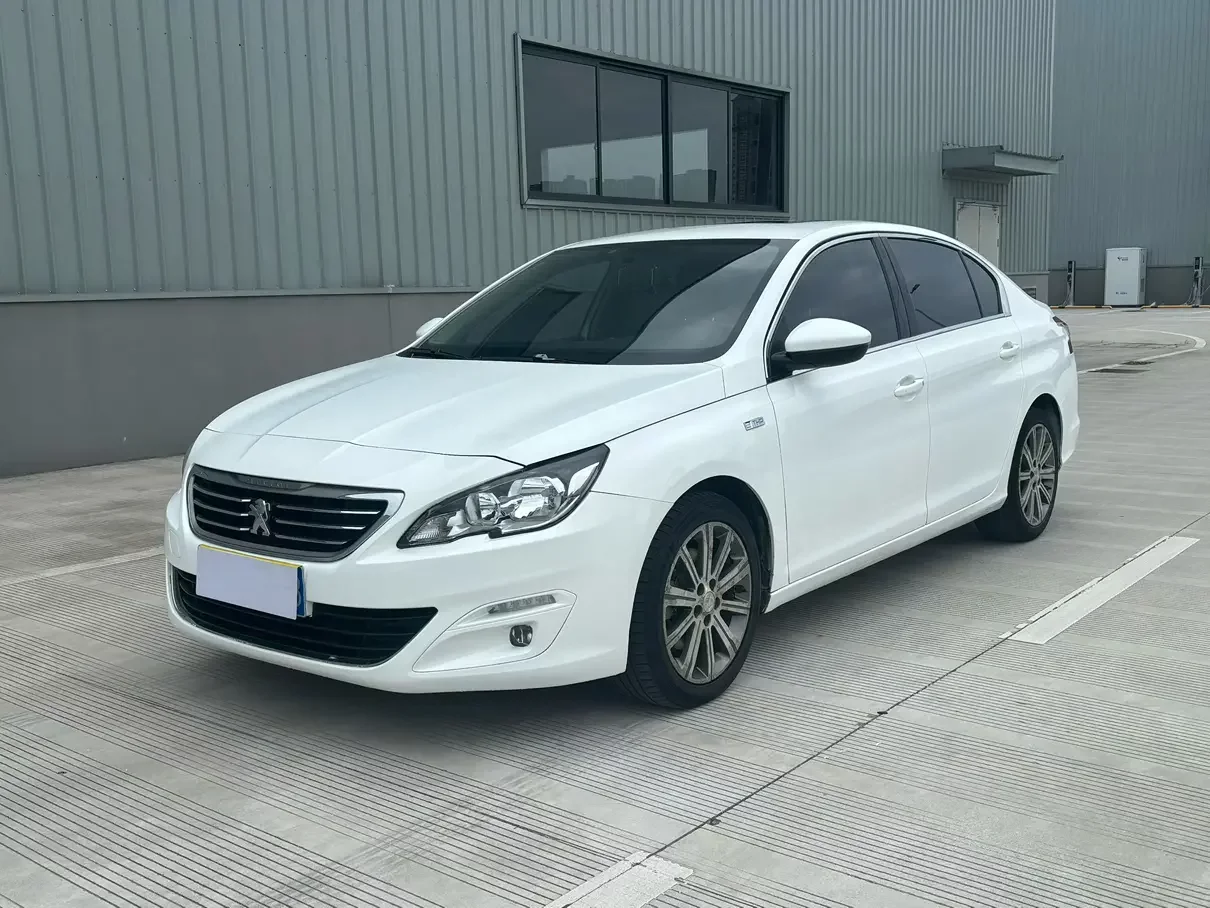 Peugeot 408