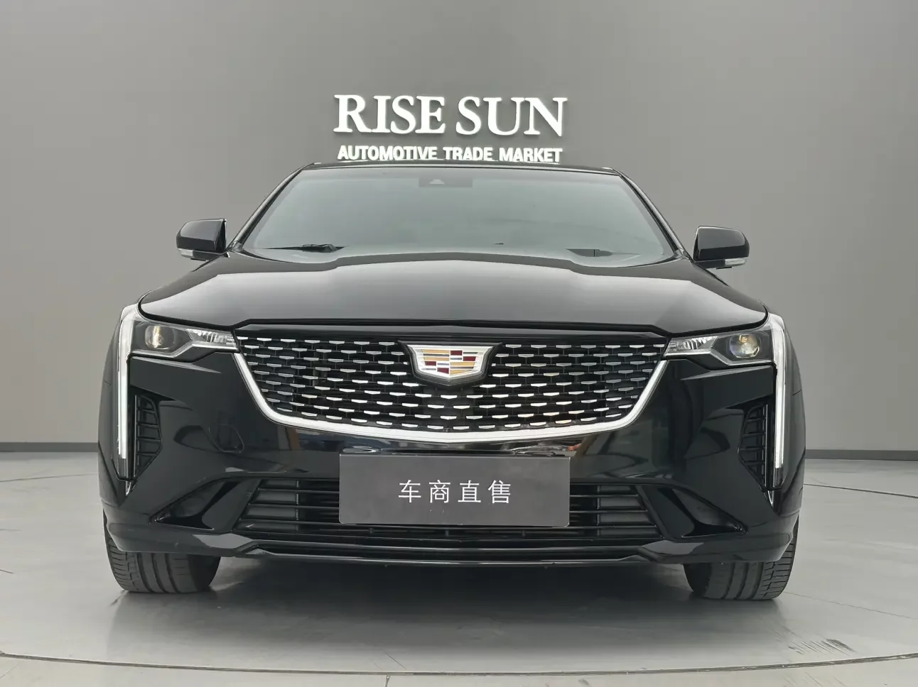 Cadillac CT4