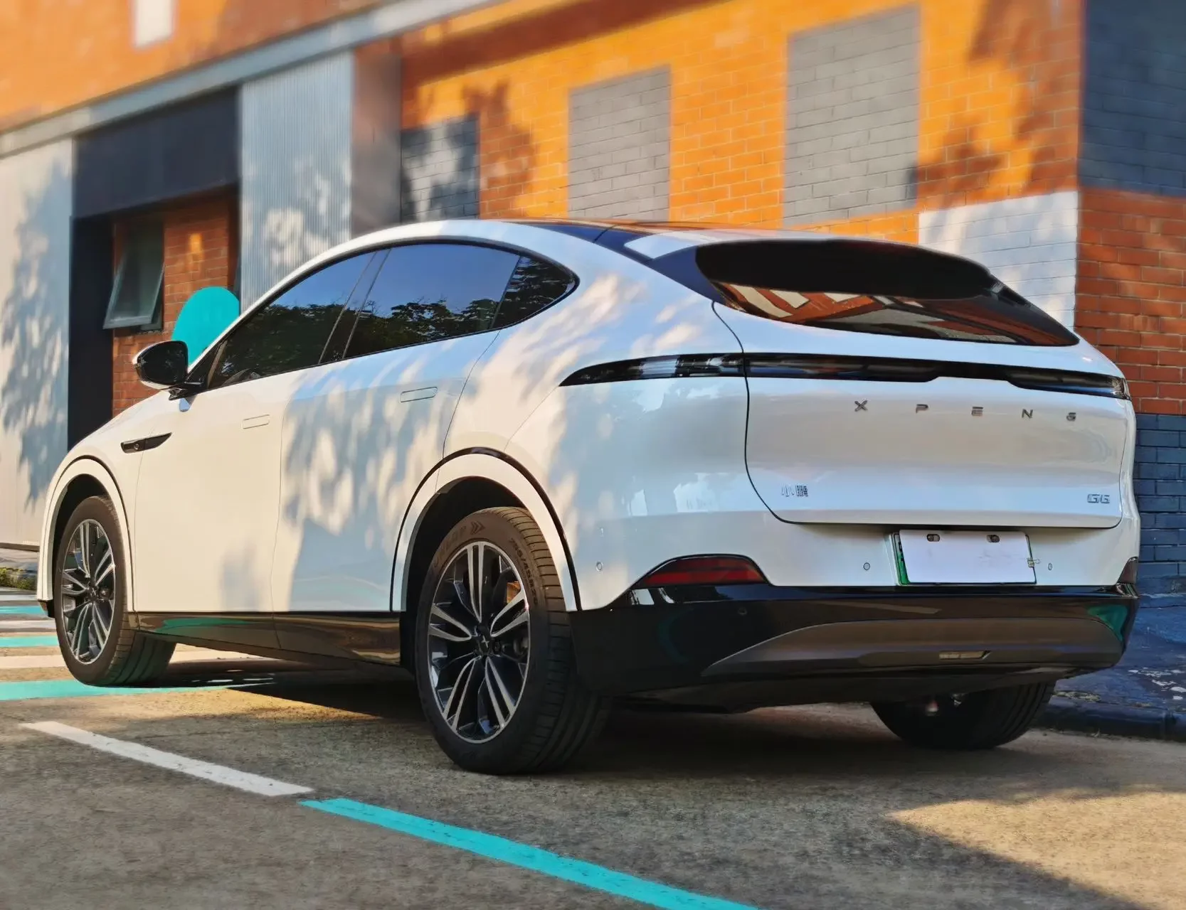 Xpeng G6
