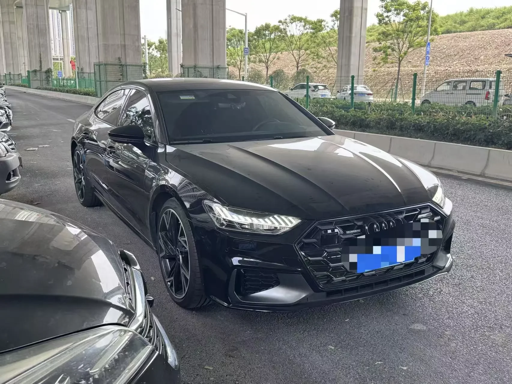 Audi A7L