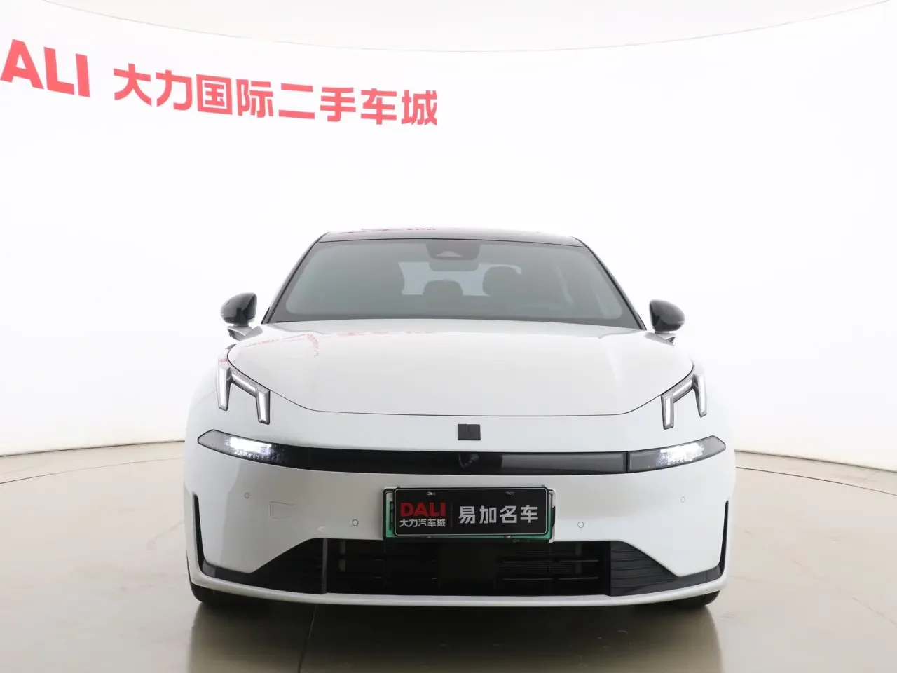 Lynk & Co 07 EM-P
