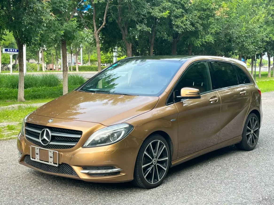 Mercedes-Benz B Class